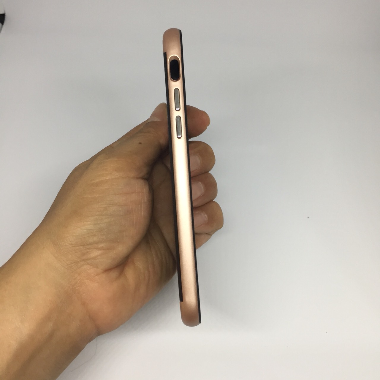 เคสคูทิส (Kutis) เคสฝาหลัง เคสไอโฟน7