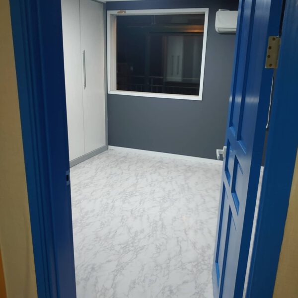 ปูพื้น ลายหินอ่อน JP-017 หน้ากว้าง 100 ซม หนา 0.6 มม ราคาต่อความยาว 1 เมตร ฿400.00 ฿350.00 /เมตร