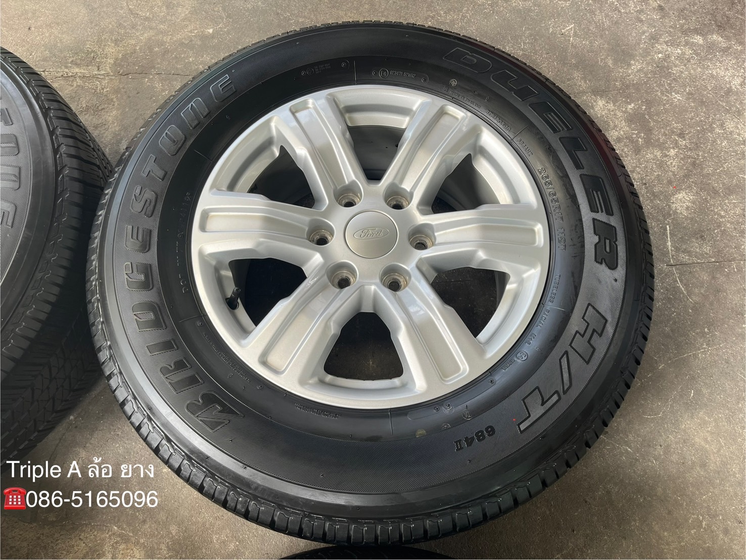 ✨ล้อแม็ก✨Ford Ranger XLT ขอบ 17 สีบอร์น แถมยาง 255-65-17 Bridgestone ปลายปี 19