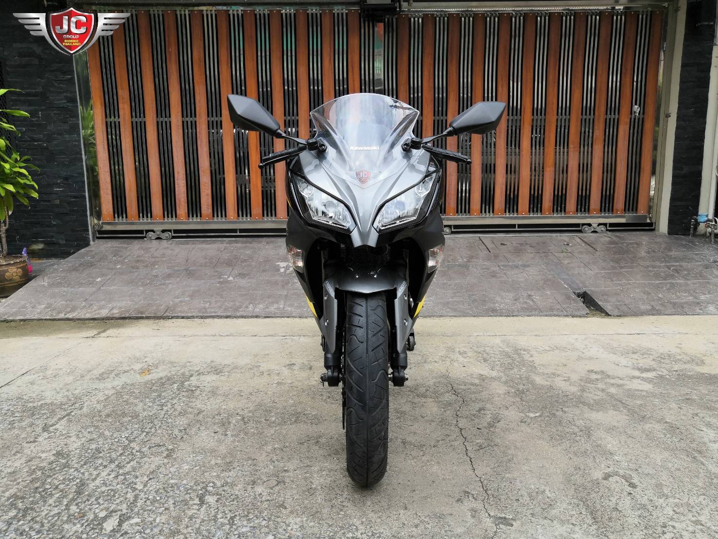 Ninja300abs~Special Edition รถบ้านแท้มือเดียว เครื่องเดิม ไมล์แท้หมื่นกว่าโล