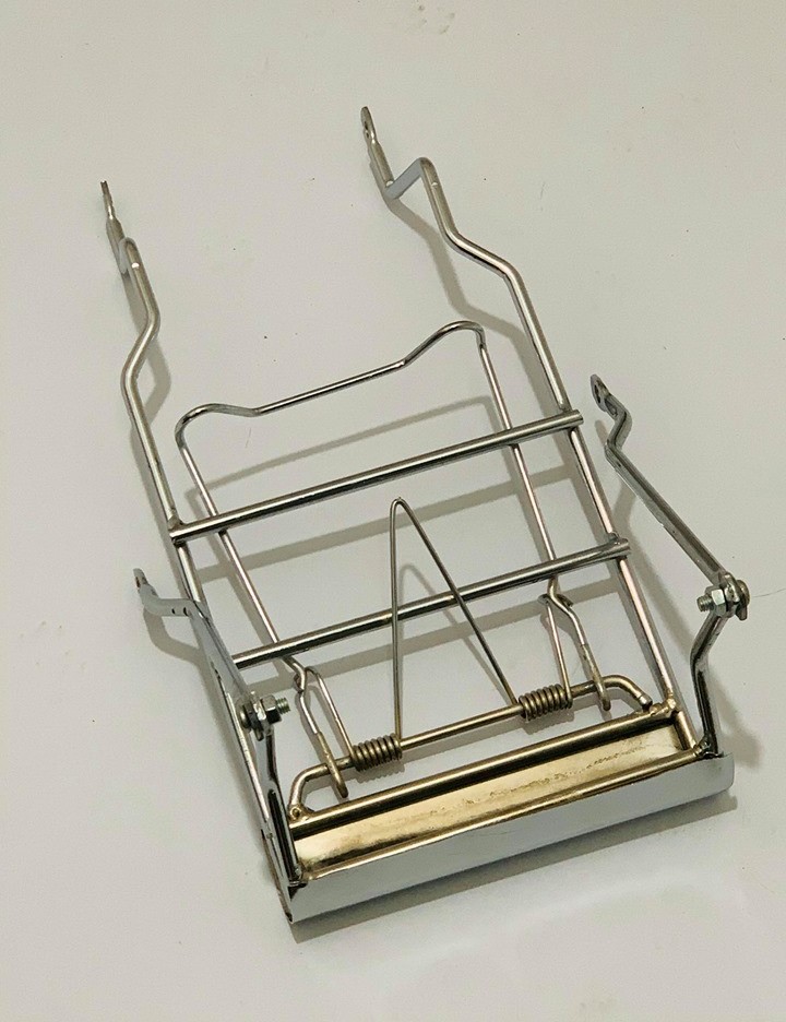 กันลายมอเตอร์ไซด์ซี 70 (แบบที่นั่งเด็ก) L28