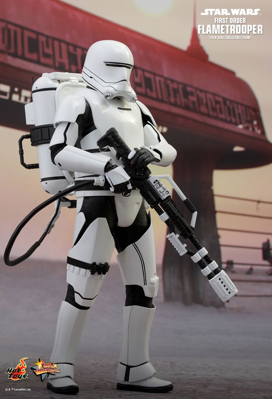 Hot Toys MMS326 SW:THE FORCE AWAKENS - FIRST ORDER FLAMETROOPER