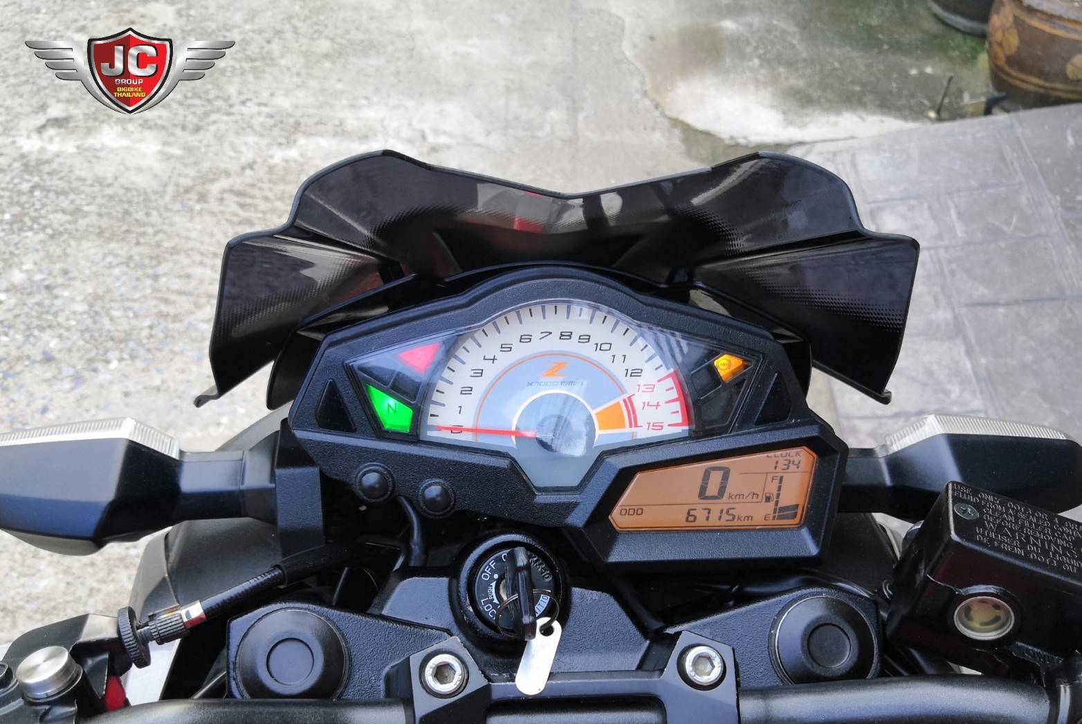 ‼️ออกป้ายแดงมือเดียว #Z300ABS จดปลายปี 2017 ไมล์แท้6พันโล แต่งรอบคันเรยเด้อ 😻