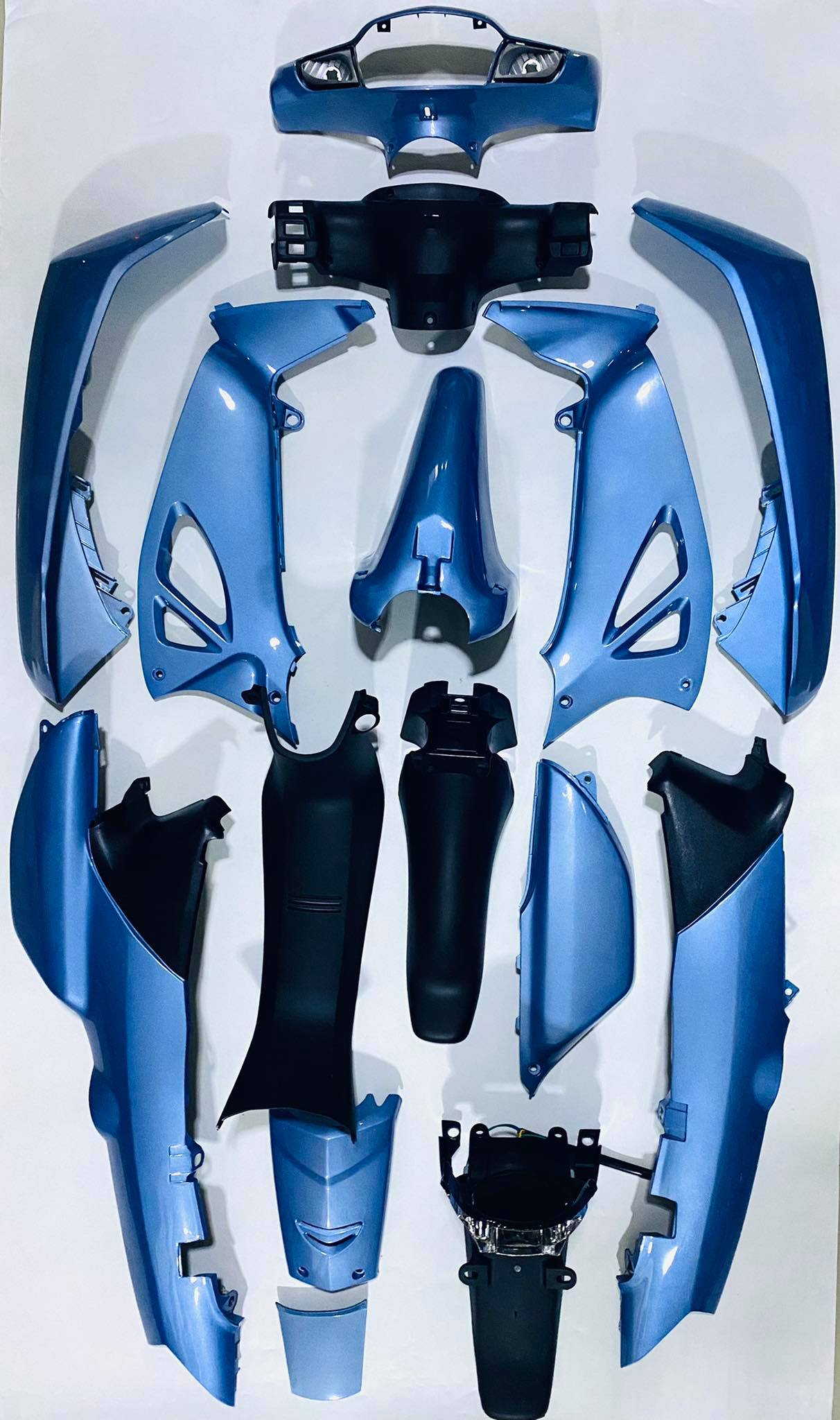 ชุดสีมอเตอร์ไซด์ดรีม 125(รุ่นกุญแจธรรมดา หรือแบบนิรภัย) *** แถมฟรีสติ๊กเกอร์***