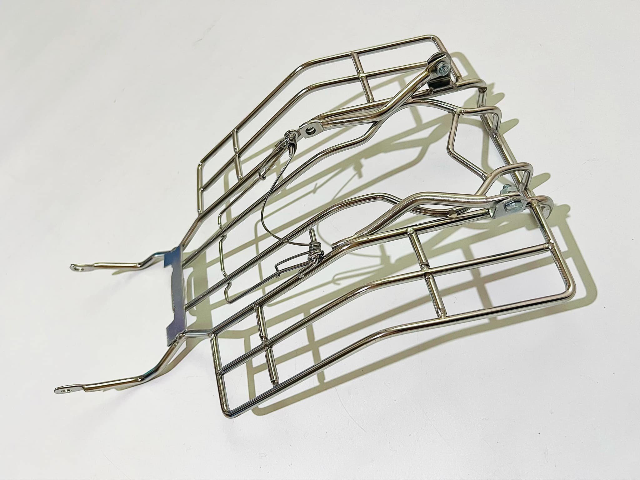 กันลายดรีมคุรุสภาเหล็กชุบ แบบใหญ่ B41