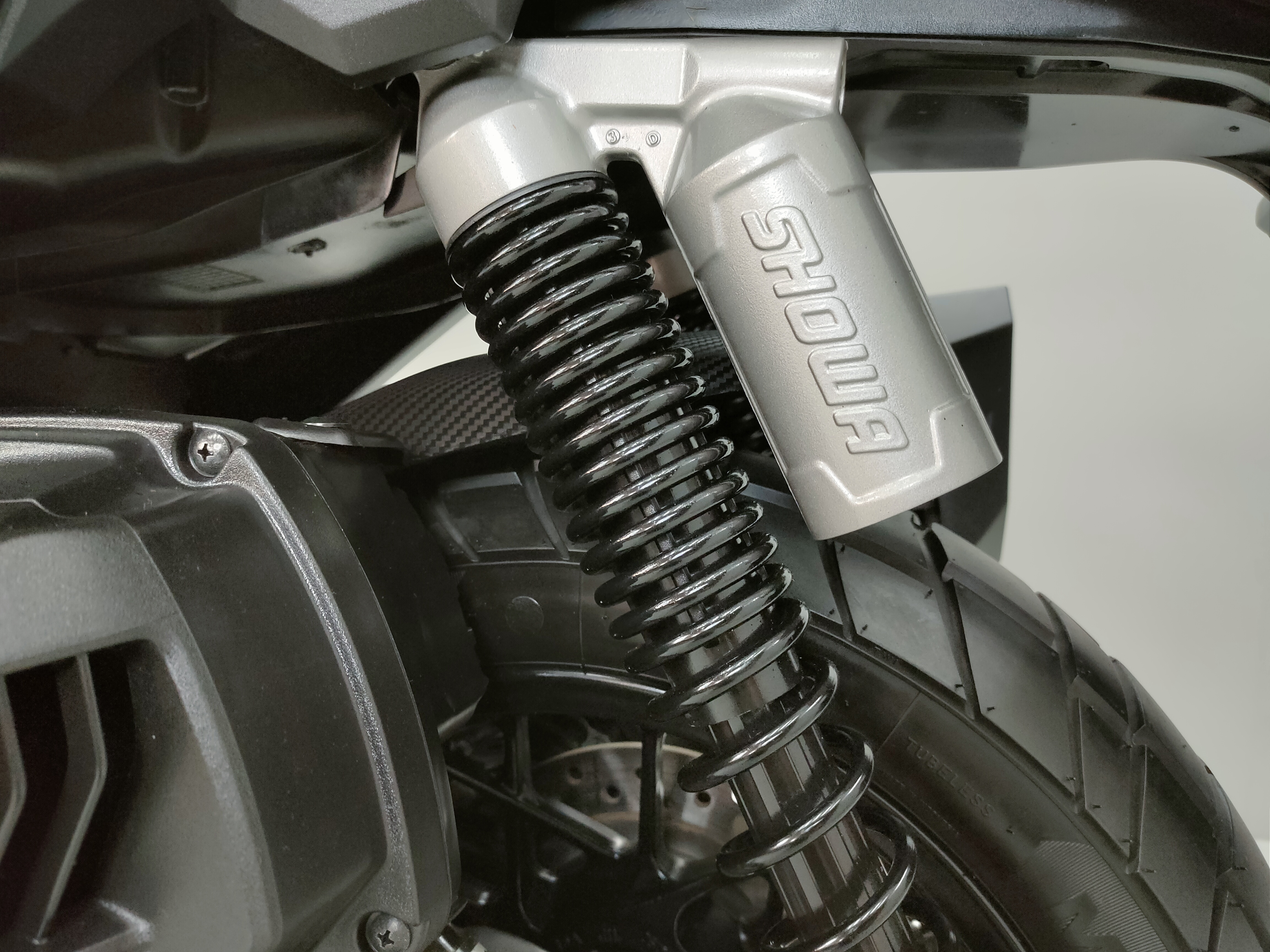 อย่างหล่อ HONDA #ADV350 แต่งแนวTouring ปลายปี 2023 วิ่งหลักพัน-โปรโมชั่นโคตรดีย์