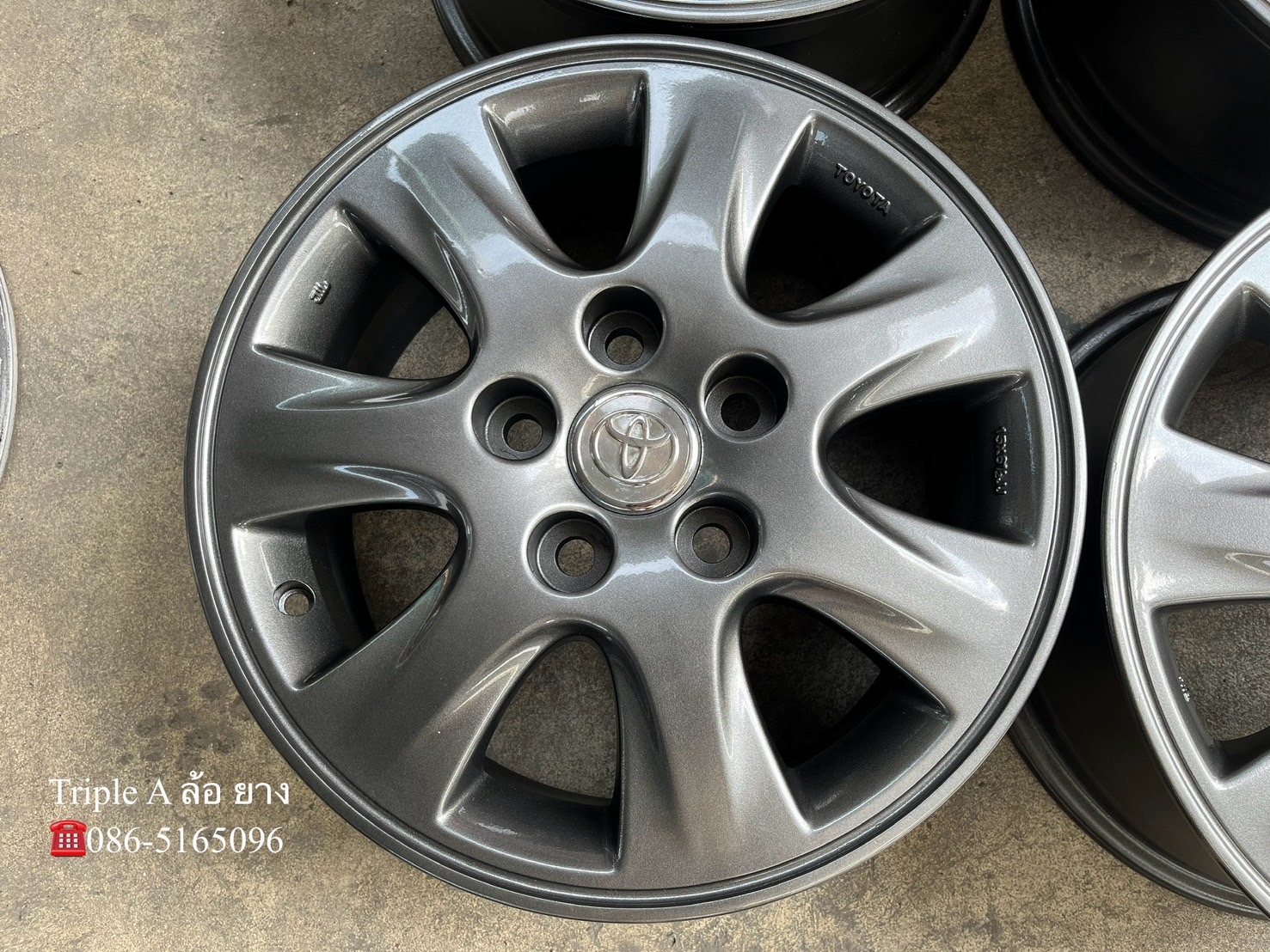 ✨ล้อแม็ก 5รู114✨Toyota ขอบ 15 สีเทาไฮเปอร์💖สวยกริ๊บ🚘Revo Vigo Camry Innova 5รู114 ได้เลย