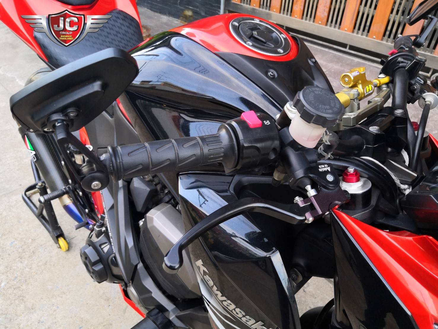 ใครไม่ทันคันก่อนรีบเลย "แต่งเยอะกว่า ราคาเบากว่าเดิม" Kawasaki #Z800 จดปลายปี 2014 🤗