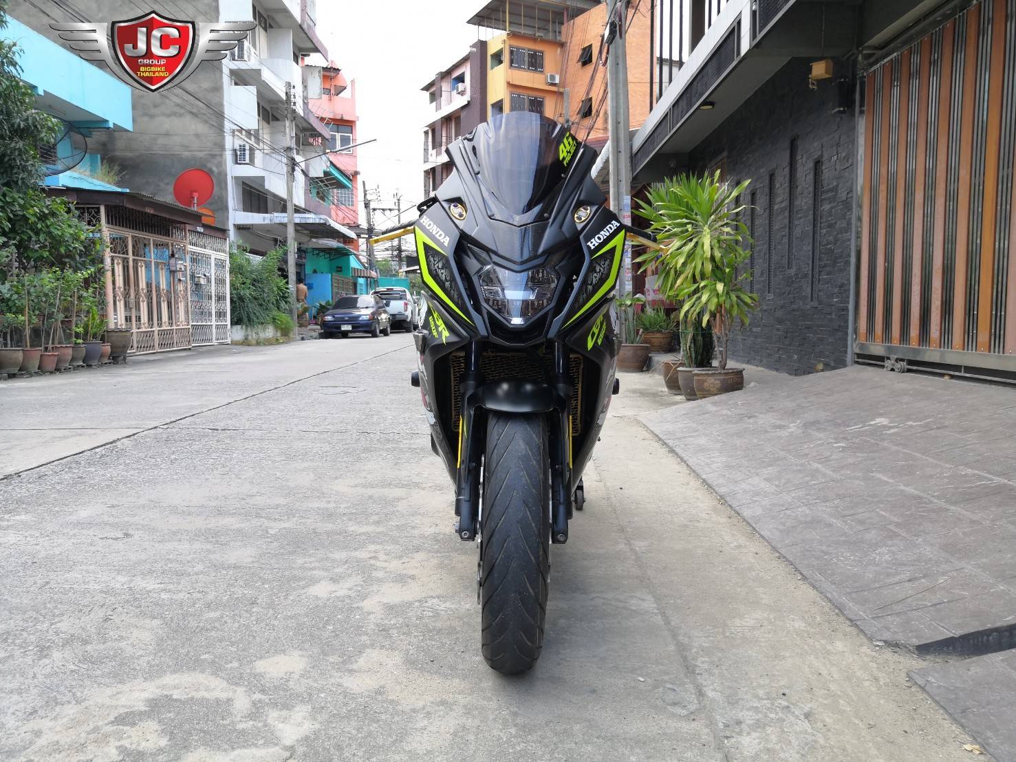 👉🏻👉🏻CBR650F👈🏻👈🏻รถสวยมือเดียวแต่งหล่อๆ