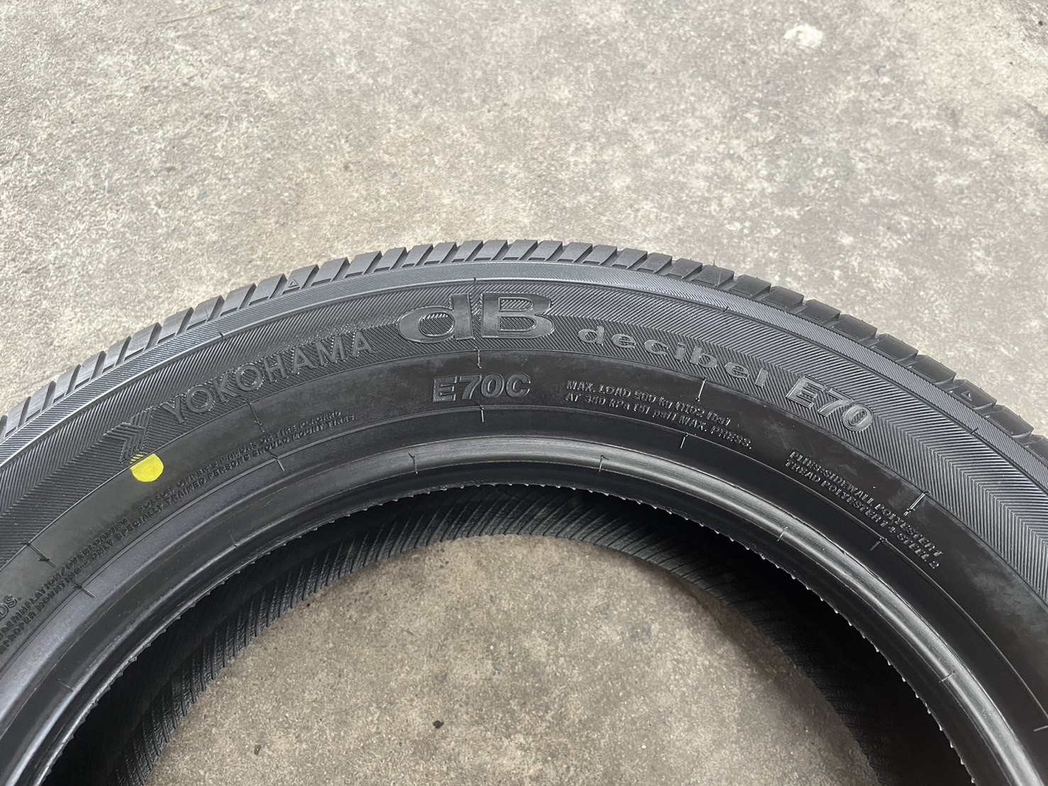 ♨ปี24♨✨ยางใหม่💯✨185-60-15 Yokohama💖ใหม่กริ๊บ💖