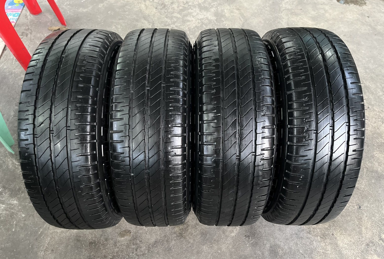 ✨ล้อแม็ก 6รู139✨Toyota ขอบ 15 พร้อมยาง 205-70-15 Michelin💥ปี 22💥
