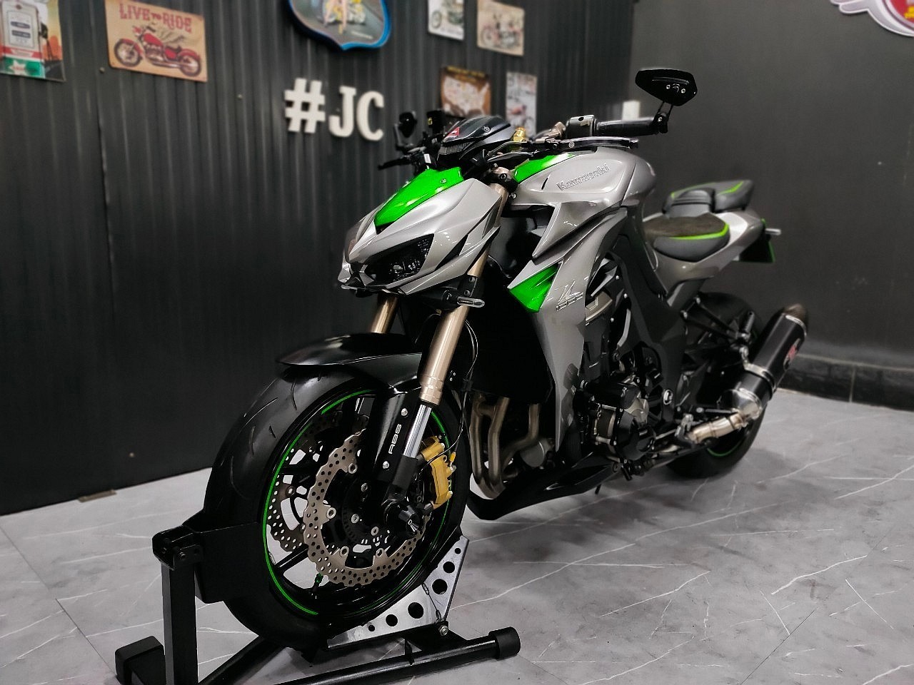 🦏 1ใน100 จัดเต็มคาราเบ๊ล❗❗ KAWASAKI Z1000 ปี2014 "เจ้าของเดียว" แต่งแท้แทบทั้งคัน...เด็ดแค่ไหนไปดูกัน 😁