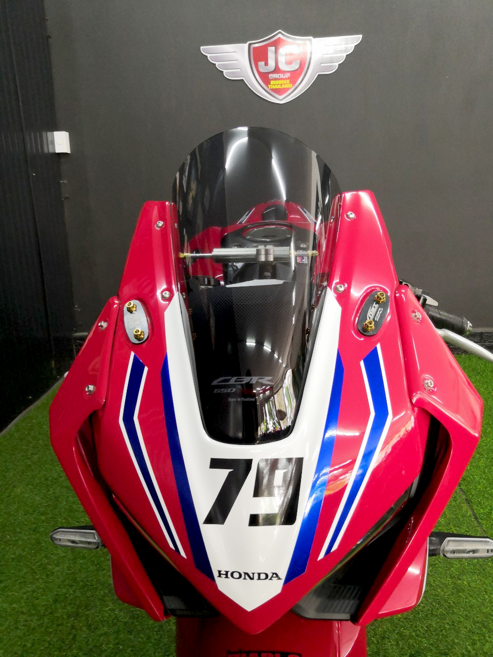 นี่มันแฝดน้อง CBR1000RR นี่หน่าา!!! 😎😎 Honda #CBR650RR SP ปี2019