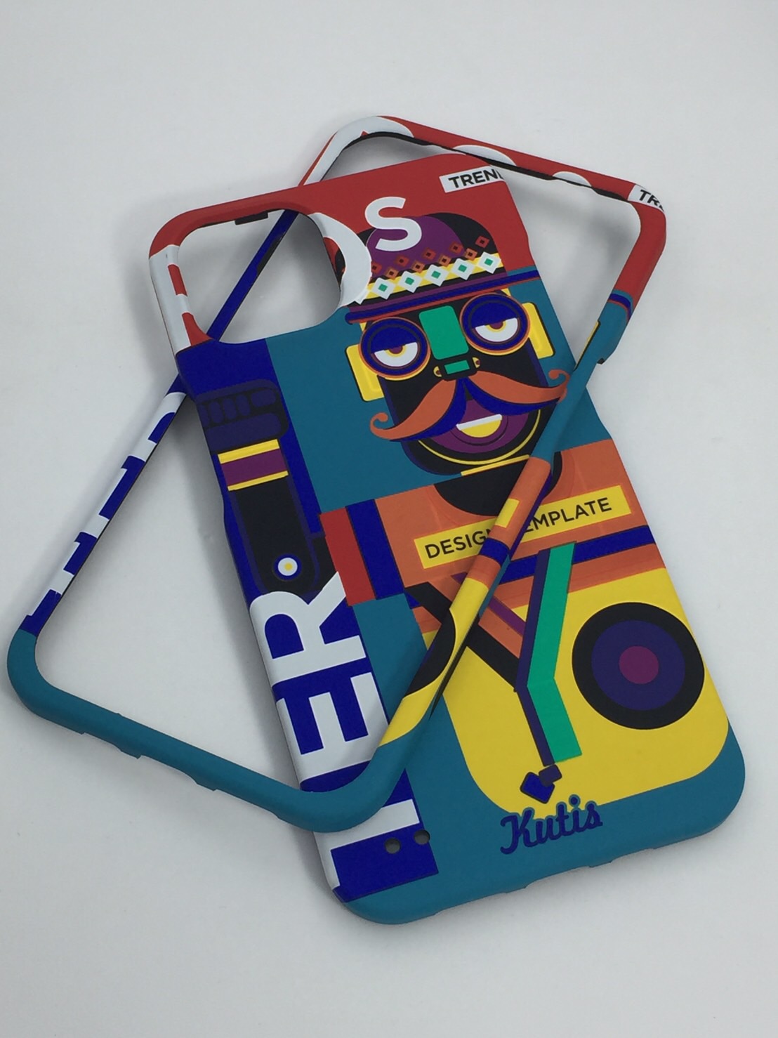 เคสคูทิส(Kutis)เคสไอโฟน13G(ลายหนวด)มาใหม่ เคสประกบหน้า-หลัง เคสเรืองแสง เคสลายวินเทจ ร้านSuperhero Klongthom