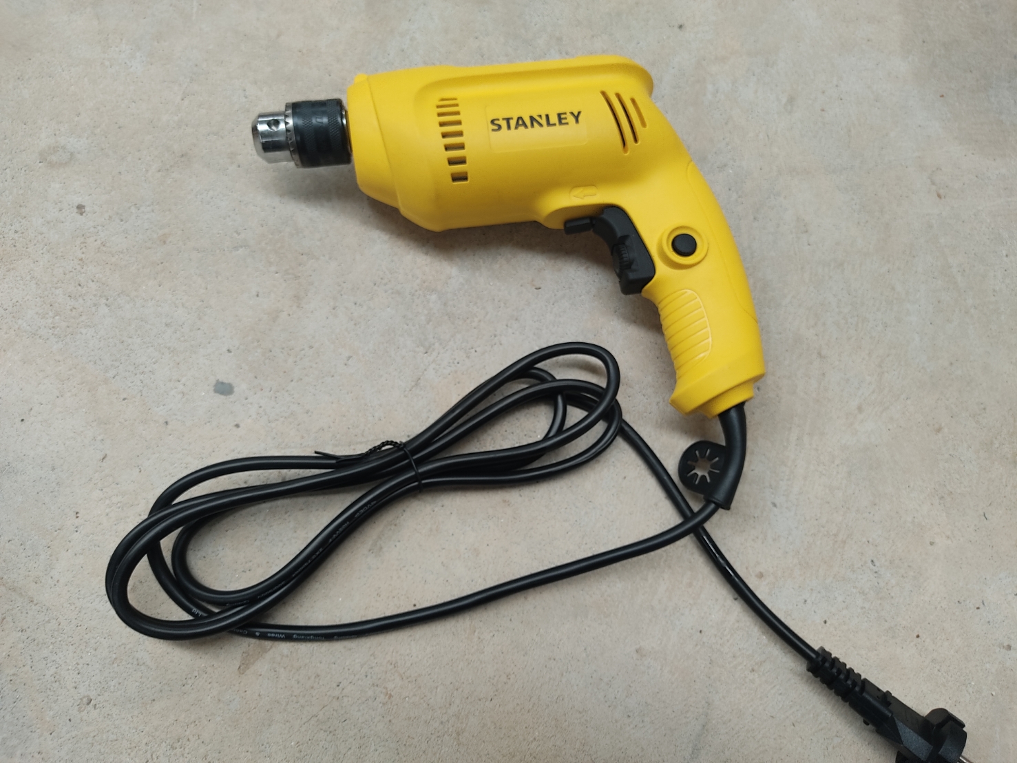 สว่าน 3/8" STDR5510 (550W.) STANLEY