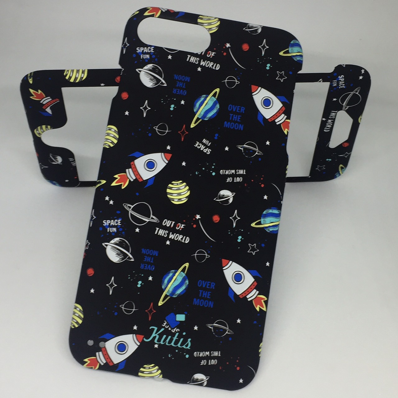 เคสคูทิส(Kutis)เคสไอโฟน7พลัส,8พลัส(ลายอวกาศมีจรวดnew)มาใหม่ เคสประกบหน้า-หลัง เคสเรืองแสง เคสลายวินเทจ ร้านSuperhero Klongthom