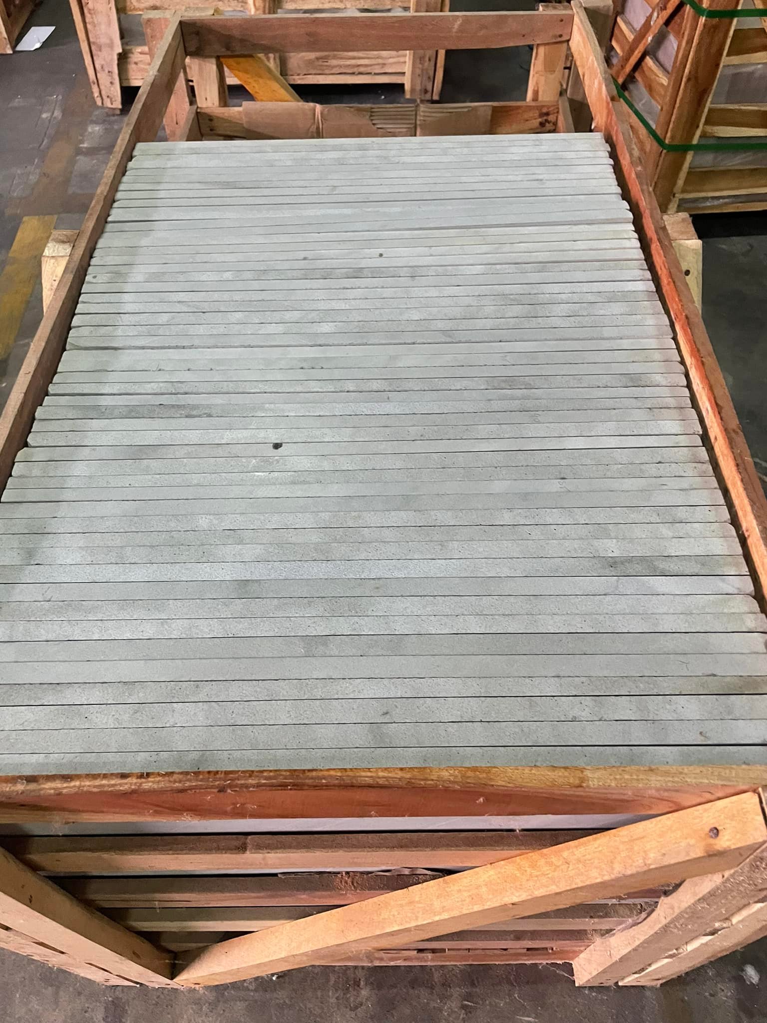 หินธรรมชาติสีสวย Ocean Wave 3060 จัดส่งลูกค้าอ่าวนาง กระบี่