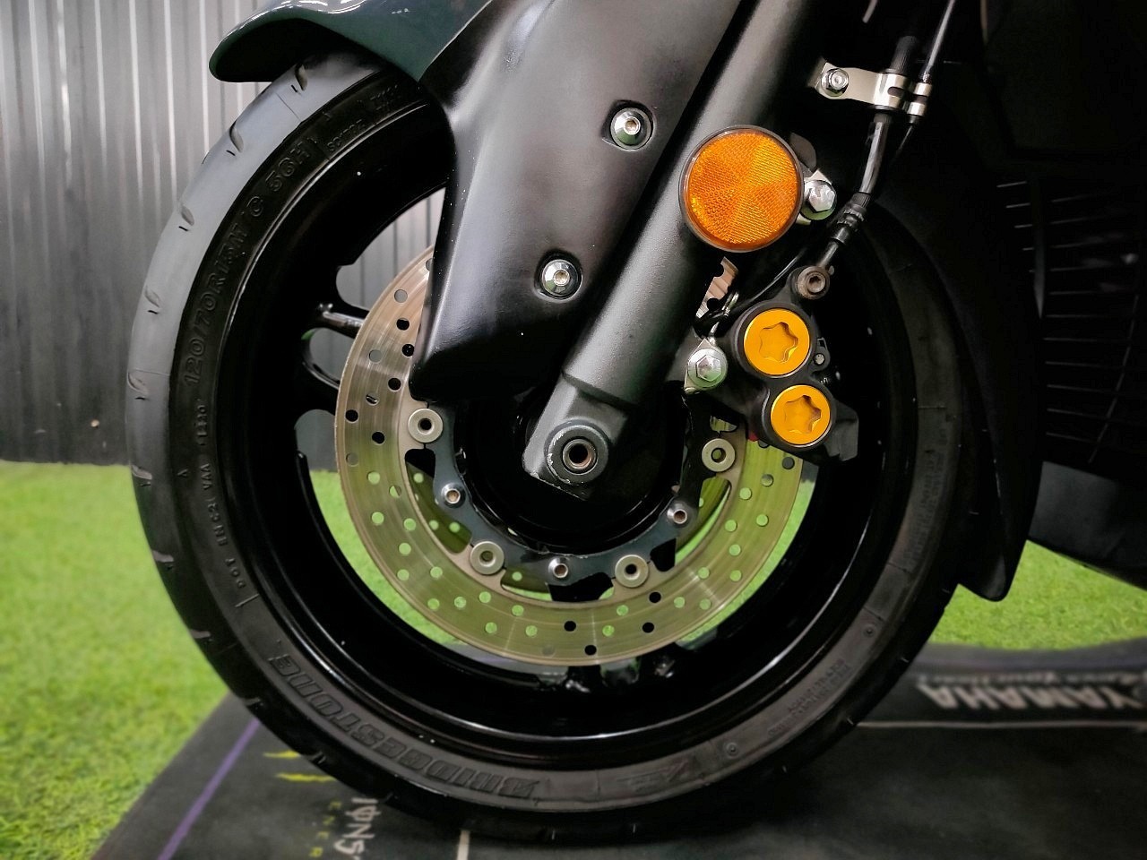 Tmax ดิว่ะ‼️ สายบิ๊กสกู๊ตเตอร์ "ซีซีหนักราคาเบา" ต้องคันนี้เลย YAMAHA TMAX500 จดปี 2011 😎 รถสวย ทรงดี ขี่อย่างมันส์💢