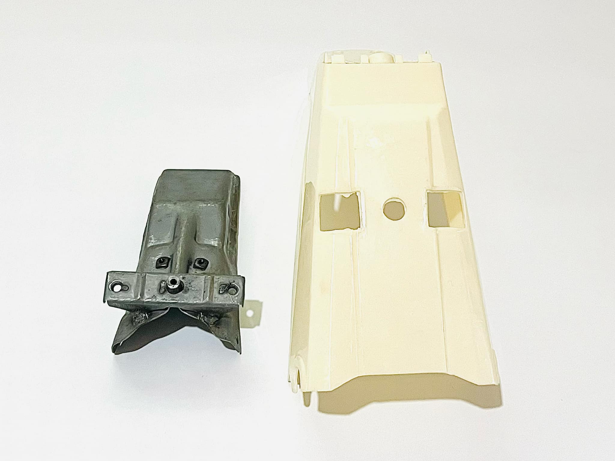 บังโคลนหลังซี700 C700 มอเตอร์ไซด์ซี700 C700 พร้อมเหล็กประกอบ