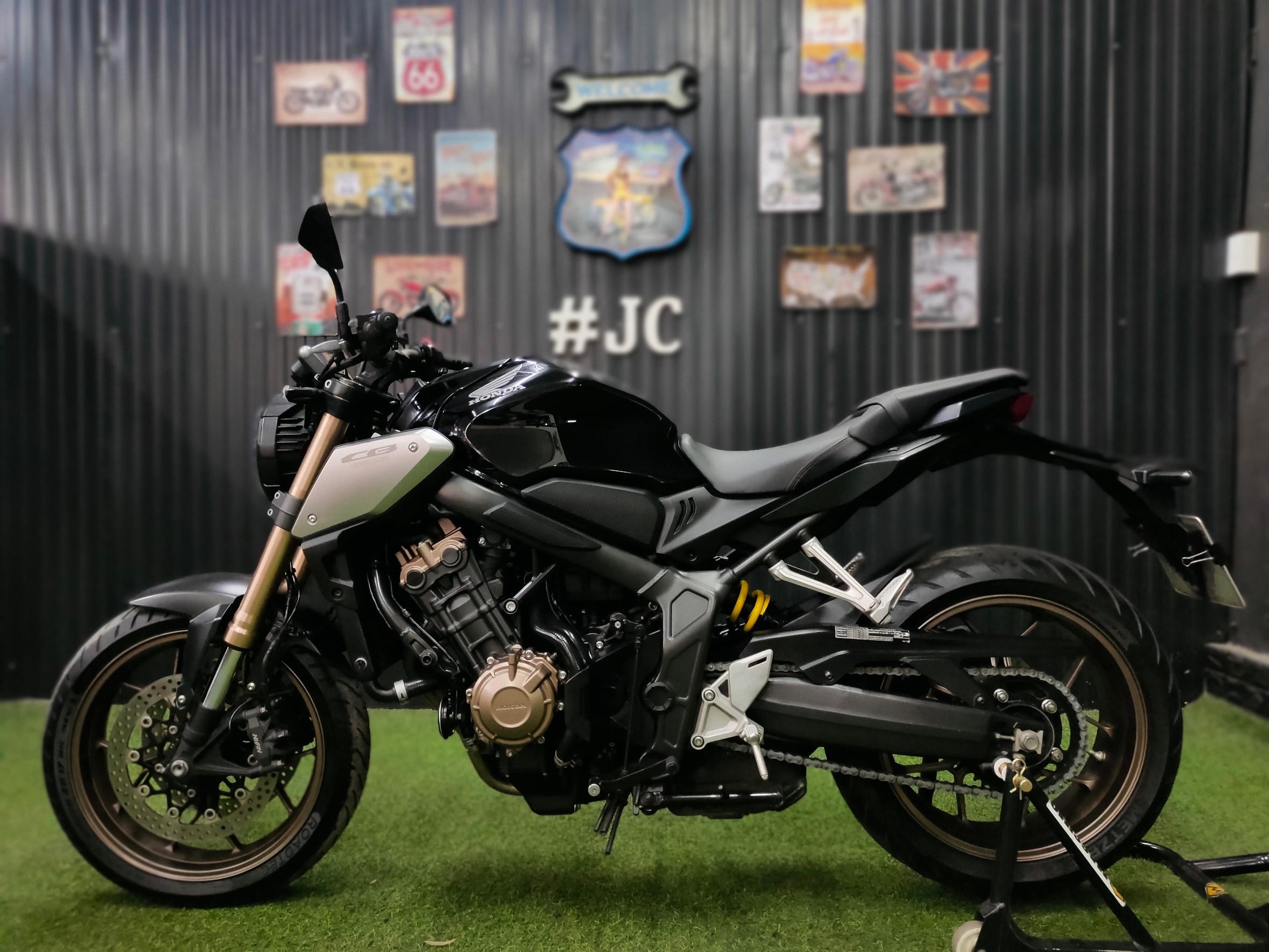 HONDA CB650R ABS จดปี 2019 สวยเดิมมือเดียวแบบนี้....ต้องจัดแล้วป่ะ⁉️