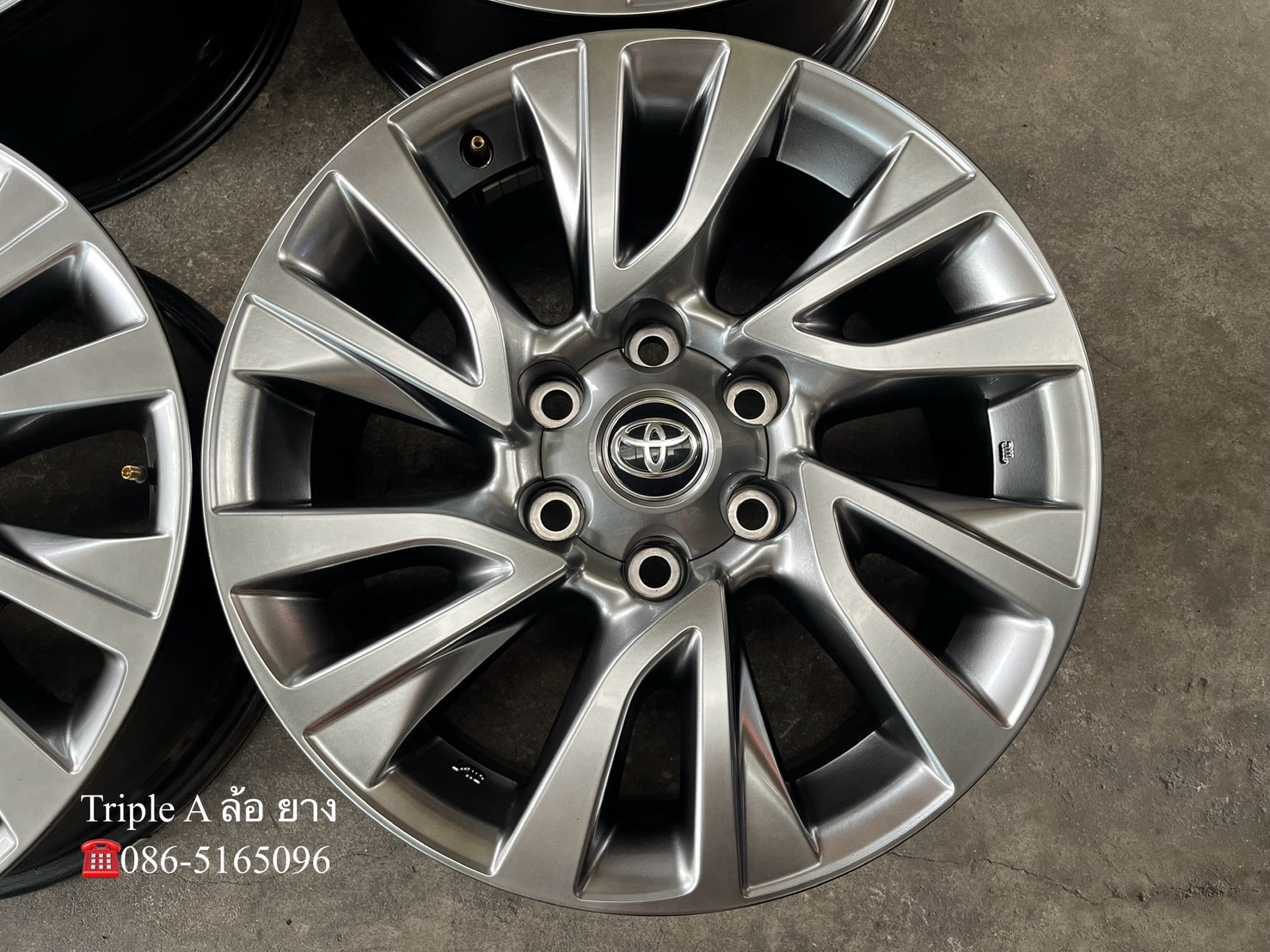 ✨ล้อแม็ก 6รู139✨Toyota Fortuner รุ่นใหม่ล่าสุด ขอบ 18 สีไฮเปอร์💖สวยกริ๊บ💖