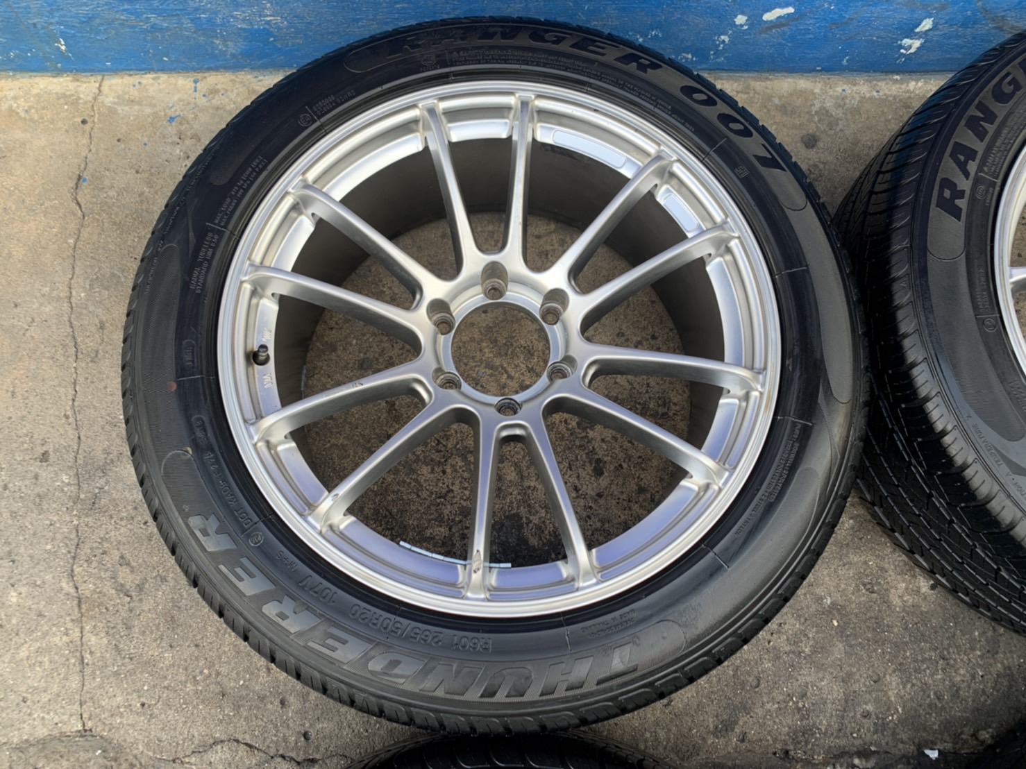 ✨ล้อแม็ก 6รู139✨Advan RS ขอบ 20 สีบอร์นไฮเปอร์ พร้อมยาง 265-50-20 THUNDERER ปลายปี 19