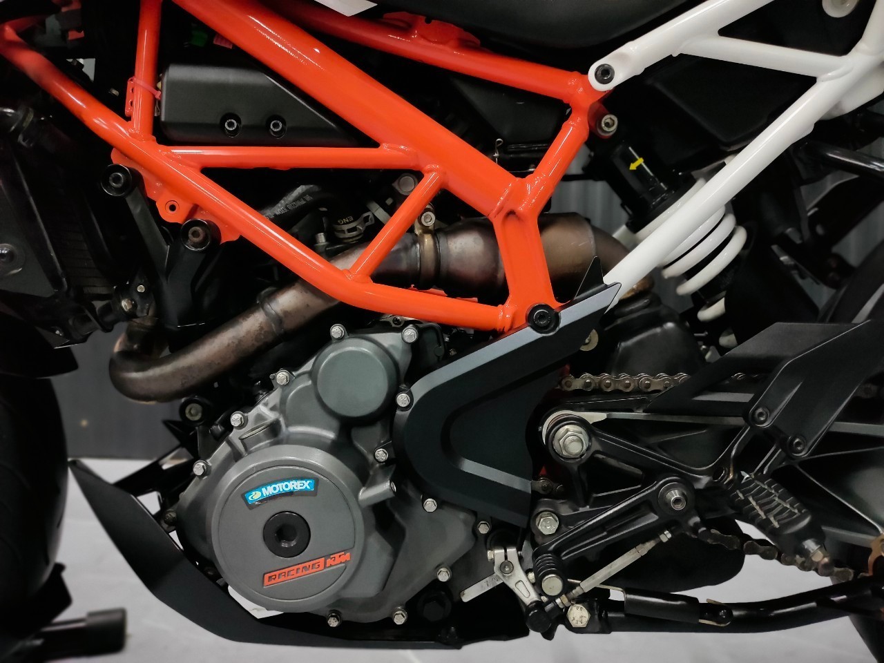 1 สูบลูกโต Naked Bike สายลุย 💥 KTM DUKE390 จดปี 2020 โมเดล 2017 "มือเดียว สวยใส น่าใช้"