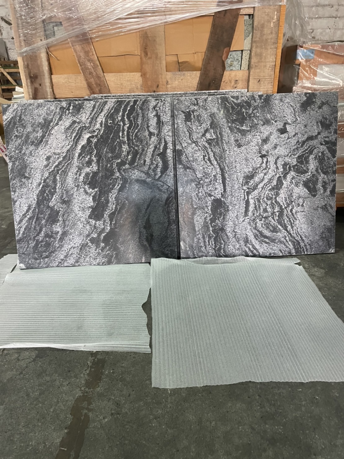 หินธรรมชาติ Silver grey polish 60x60