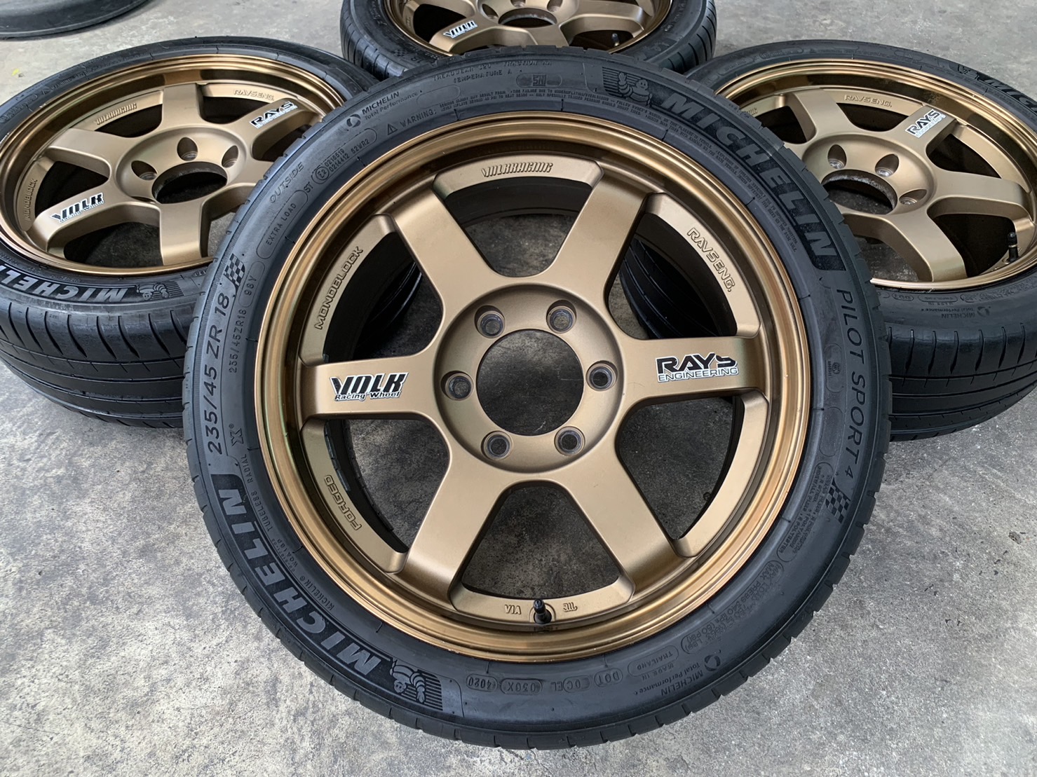 ✨แม็กแต่ง 6รู139✨TE37 หน้าแบน ขอบ 18 พร้อมยาง 235-45-18 Michelin ปลายปี 20