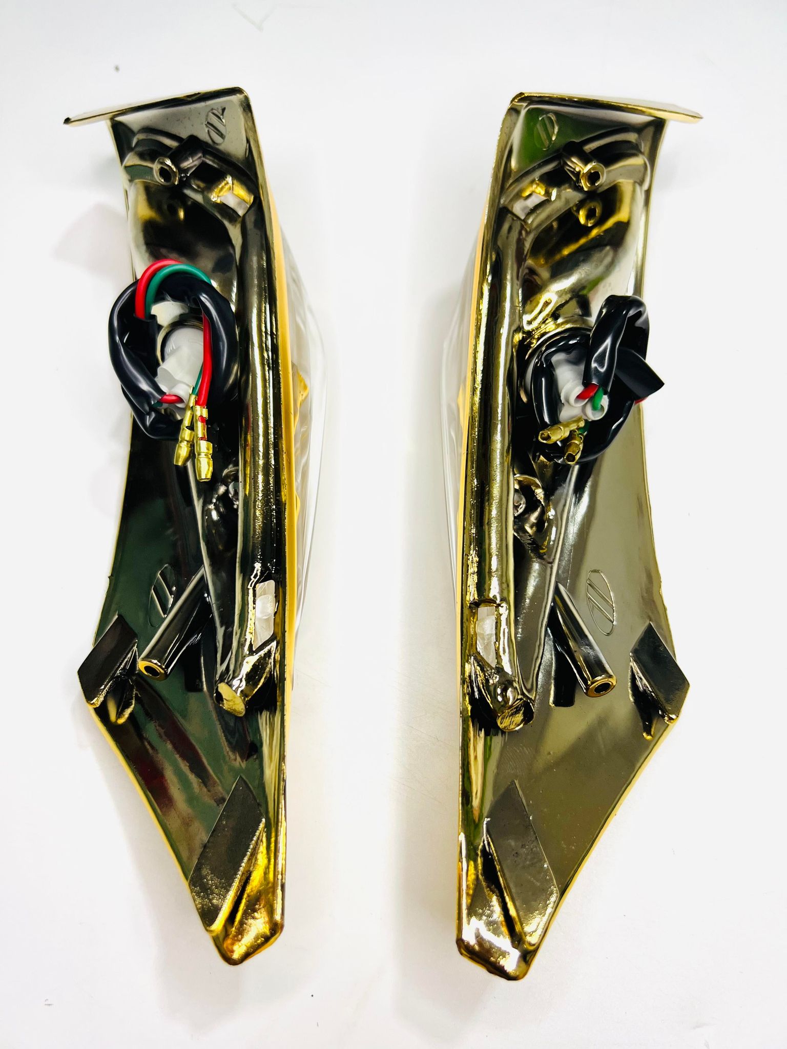 ไฟเลี้ยวหน้าคลิก click อโนไดซ์ สีทอง บ16-บ17