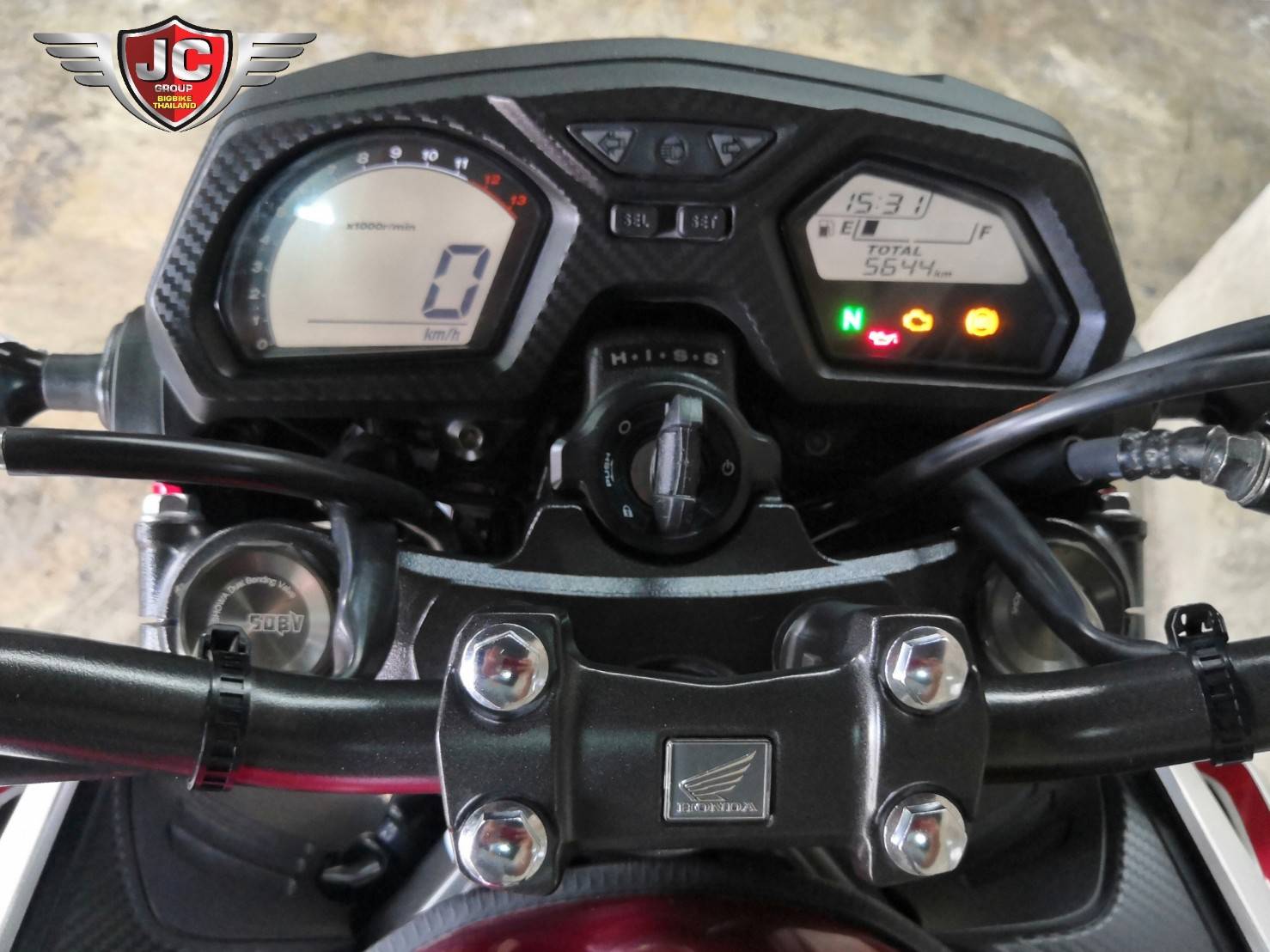 #CB650F รถกลางปี 2018 ไมล์แท้ 5,xxx KM. แต่งสวยพร้อมขี่หล่อกันเลย