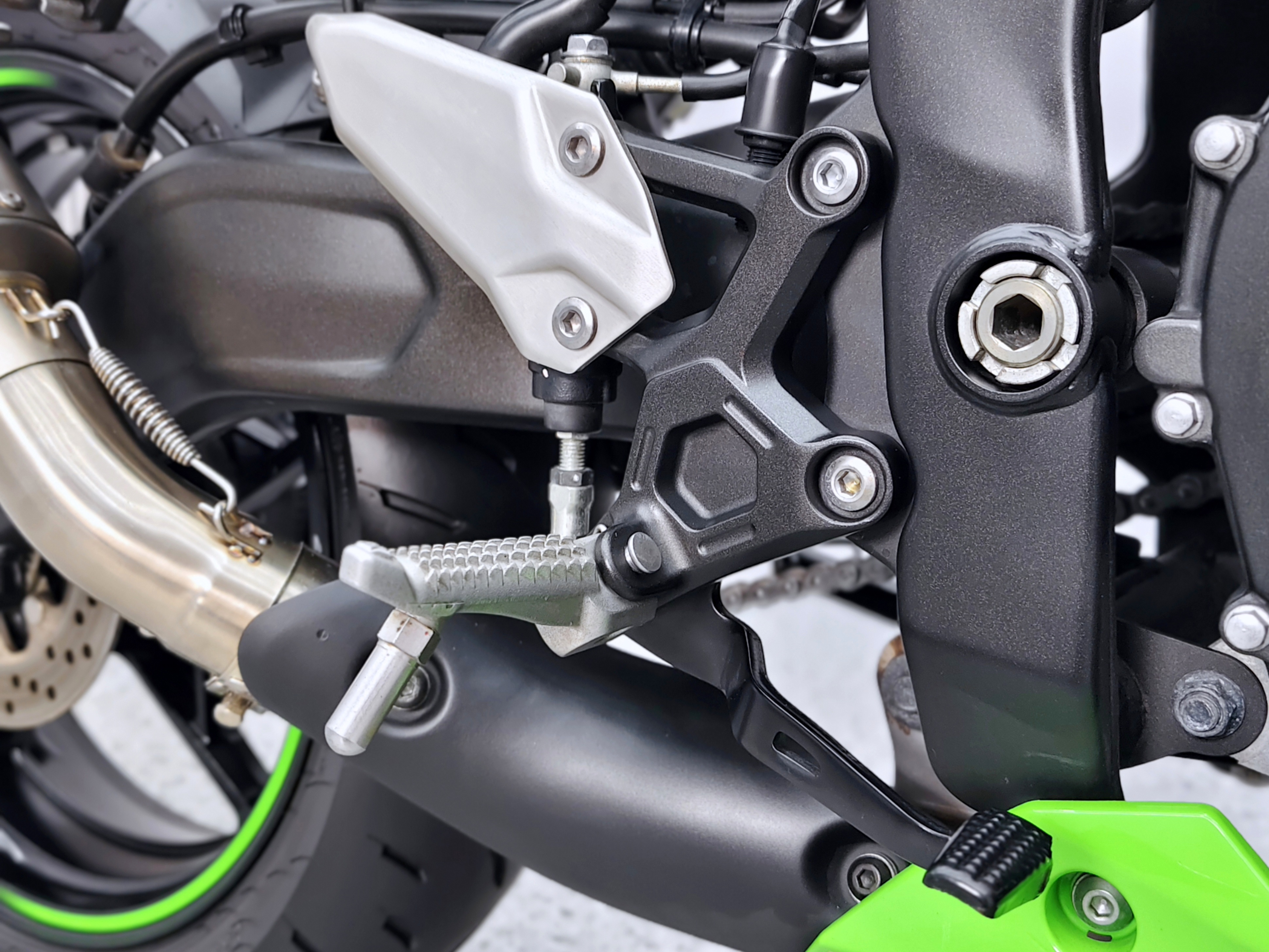 4สูบเรียง400CC.กลับมาแว้ว 😎 KAWASAKI NINJA ZX4R SE ปลายปี 2023 ไมล์หลักพัน‼️