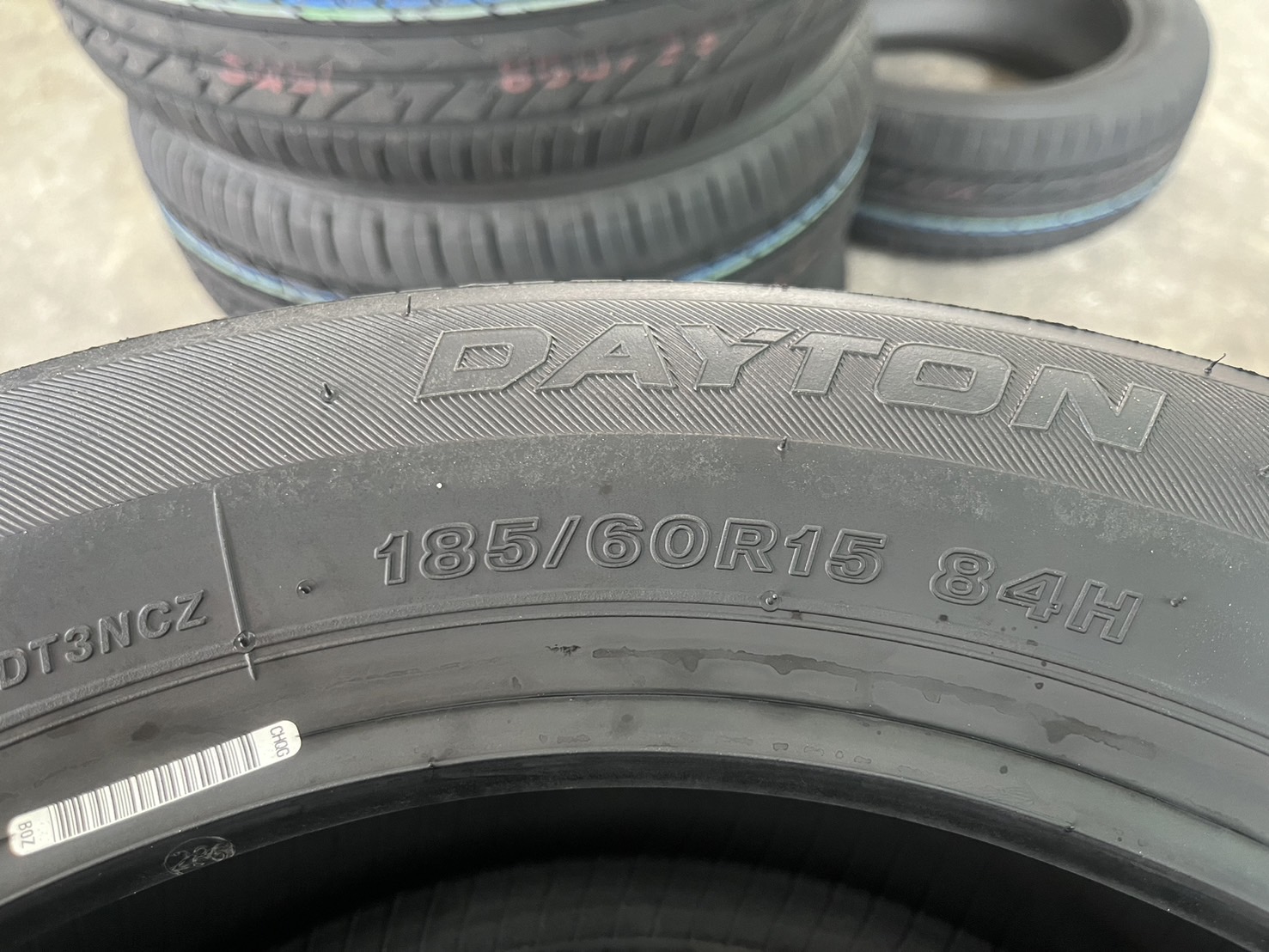 ♨️ปี 24♨️✨ยางใหม่💯✨185-60-15 DAYTON By Bridgestone💖ใหม่กริ๊บ💖