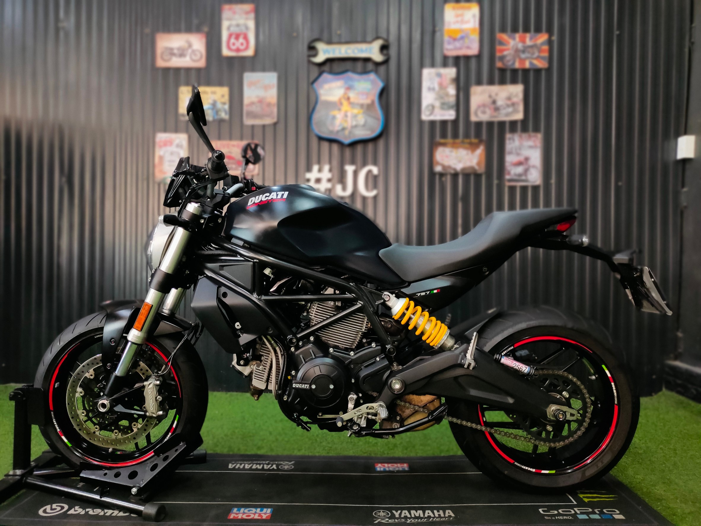 คันนี้บอกเรยว่า...."ครบเครื่องเรื่องความสบายใจ" 😘 Ducati Monster797_Dark Stealth_รถปี 2020 (โมเดล2017) 🤗 ป.ชั้น1+Full services‼️