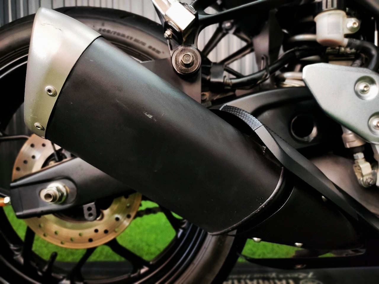 ดำดุดันไม่เกรงใจใคร ❗ YAMAHA New R3 โมเดล 2019 รถมือแรก "นางฟ้าไมล์น้อย" โคตรน่าใช้ 🥰