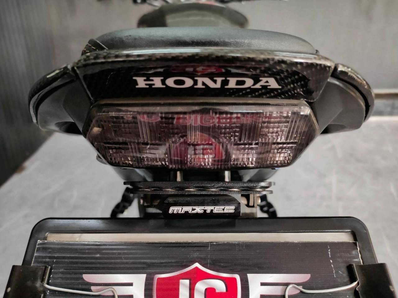 💥Honda CB650F ปี 2018 รถสีเทา warp สีเทา-น้ำเงิน 💥 แต่งครบทั้งคัน มีควิกชิฟเตะมันๆ ลั่นทุกเกียร์ 🏍💨