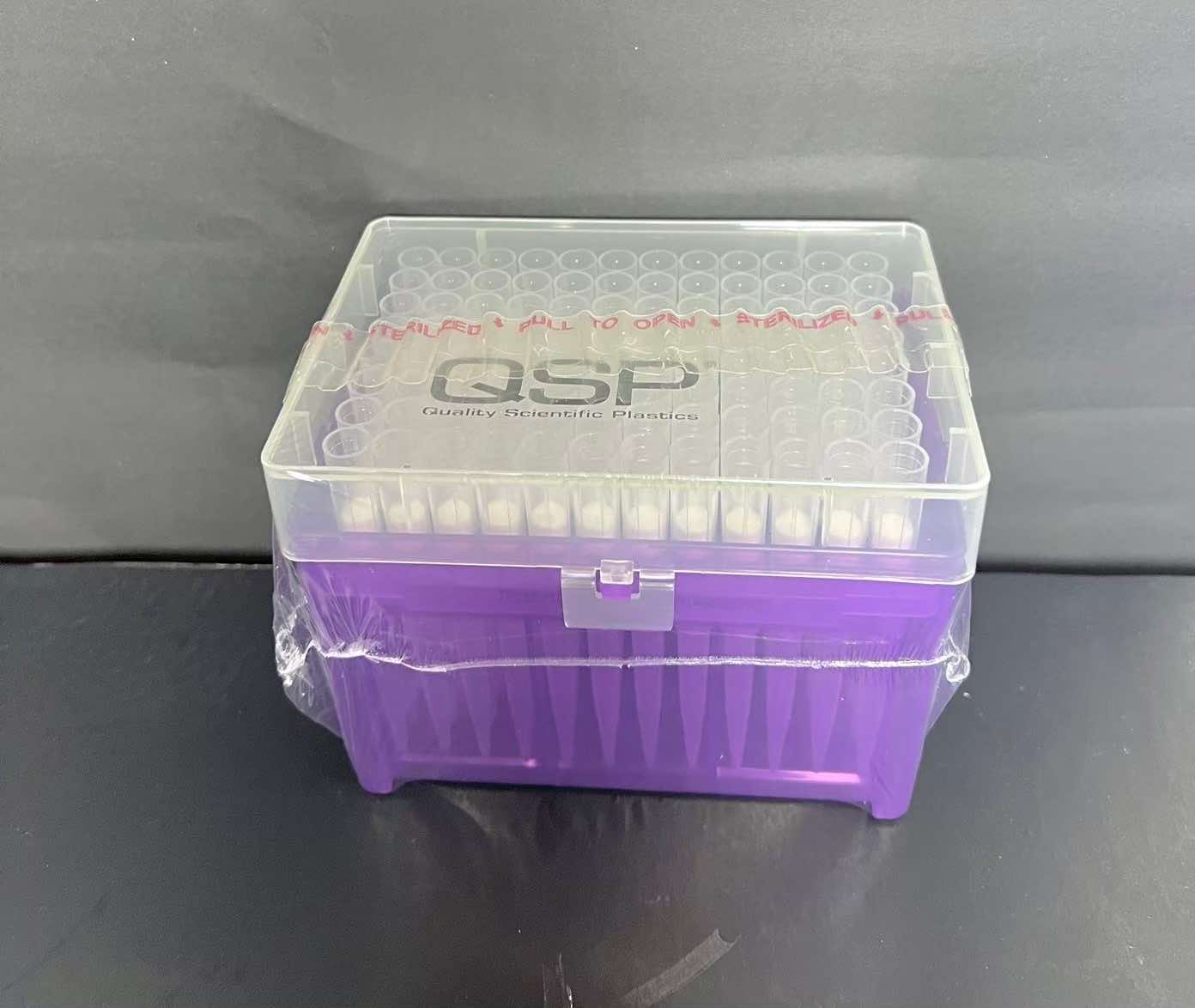กล่องใส่ปิเปตทิปพร้อมทิป มี filter-ชนิดสเตอไรด์- QSP filter tips, racked sterile