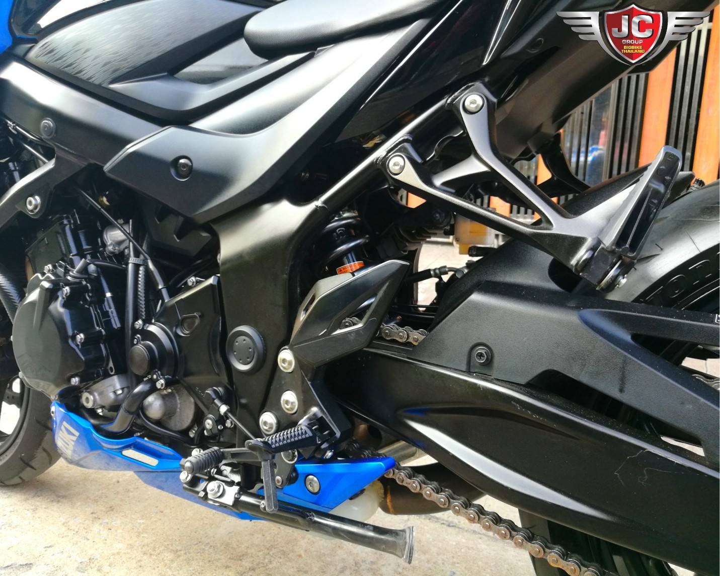 รถบ้านมือเดียว GSX-S750 ABS "Optionsตัวพัน...ราคาเบาๆ"