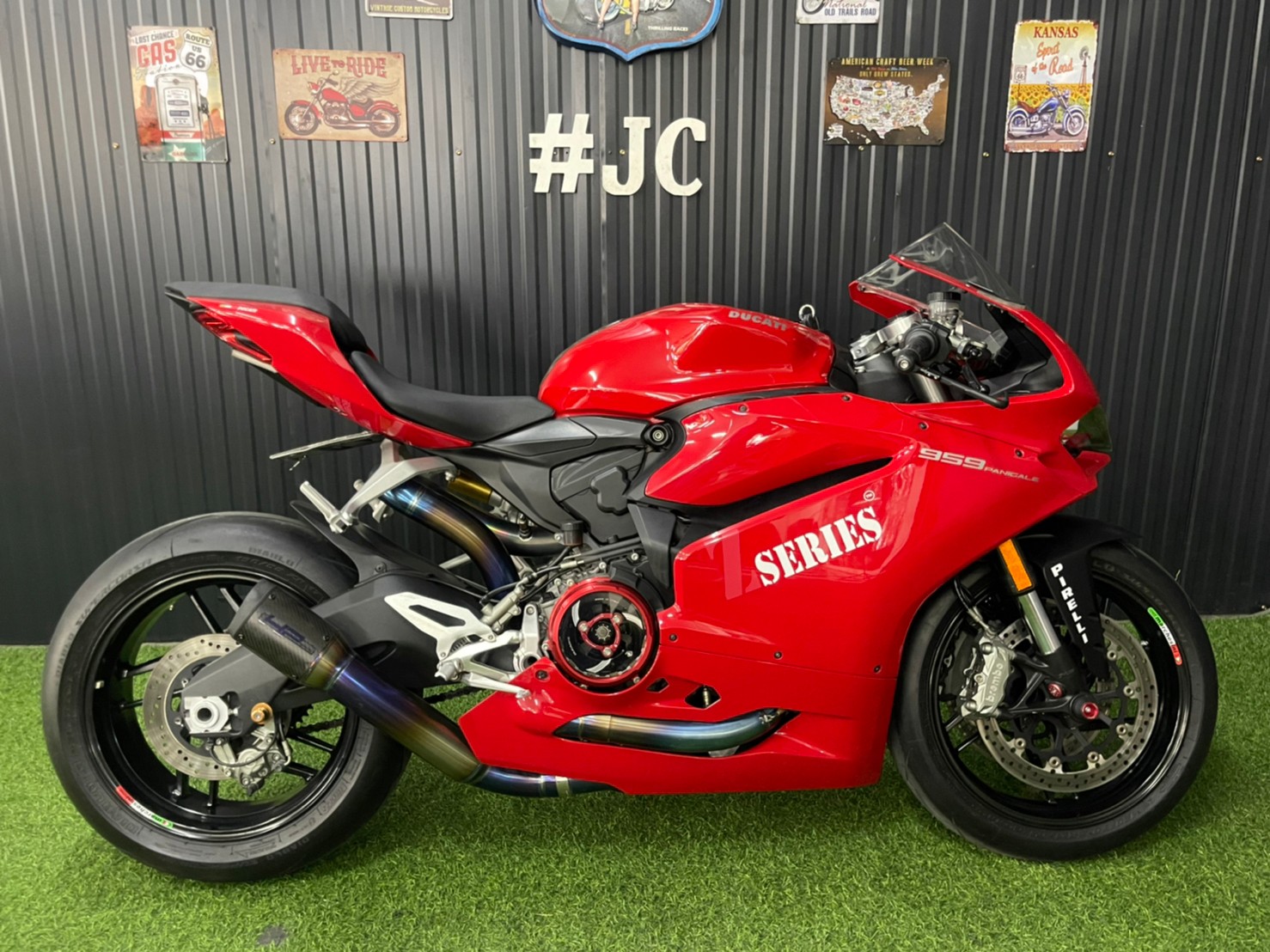 🔥เจ้าของฉายาบิ๊กไบค์สุดหรู....โคตรแรงอีกต่างหาก‼️ Ducati Panigale 959 🏍💨
