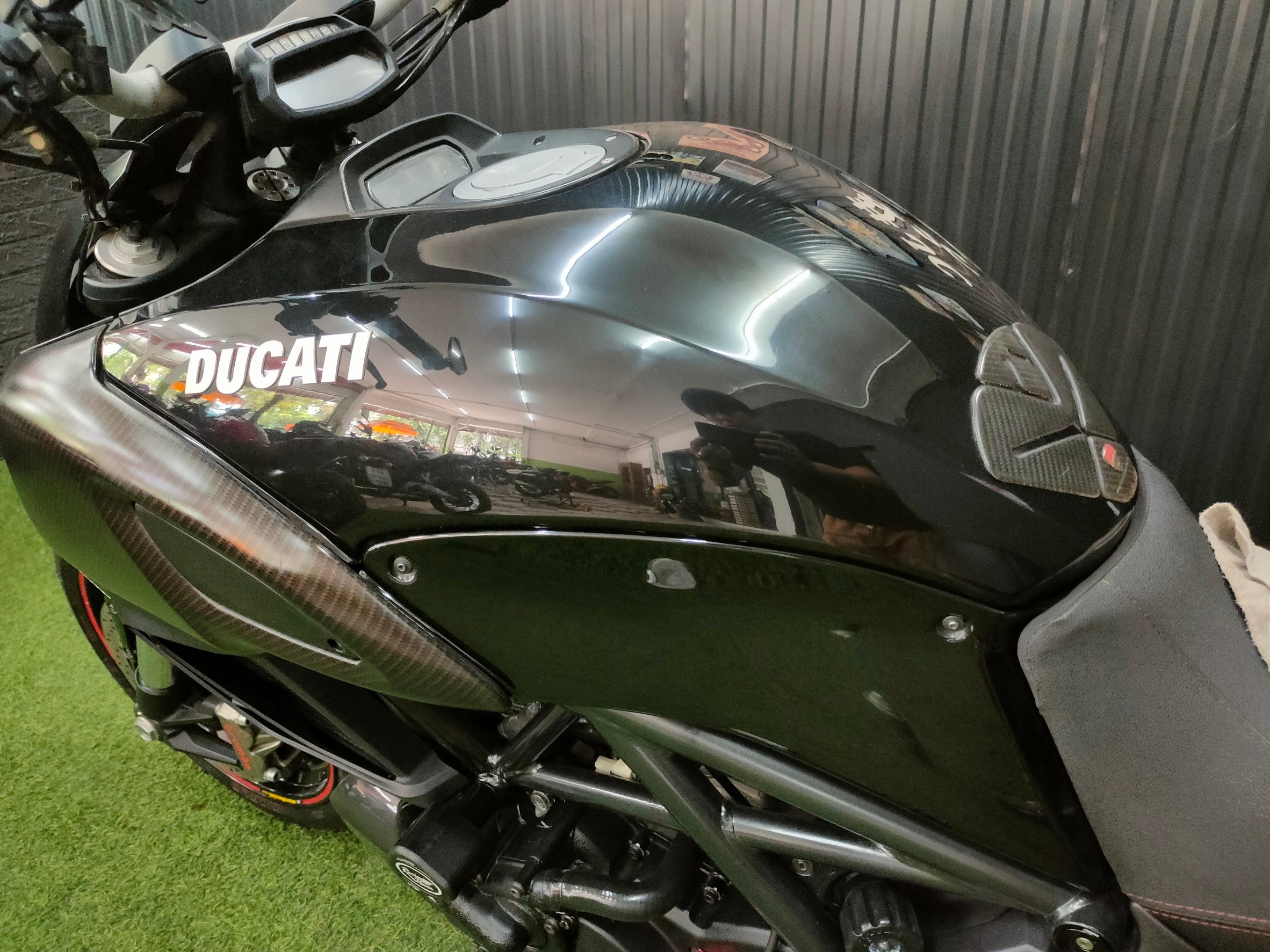 🤗 ที่สุดรถสาย Sport Cruiser....Ducati #Diavel1200 รถปี 2013 อดีตรถ"หลักล้าน"...ราคาอย่างโดนๆ