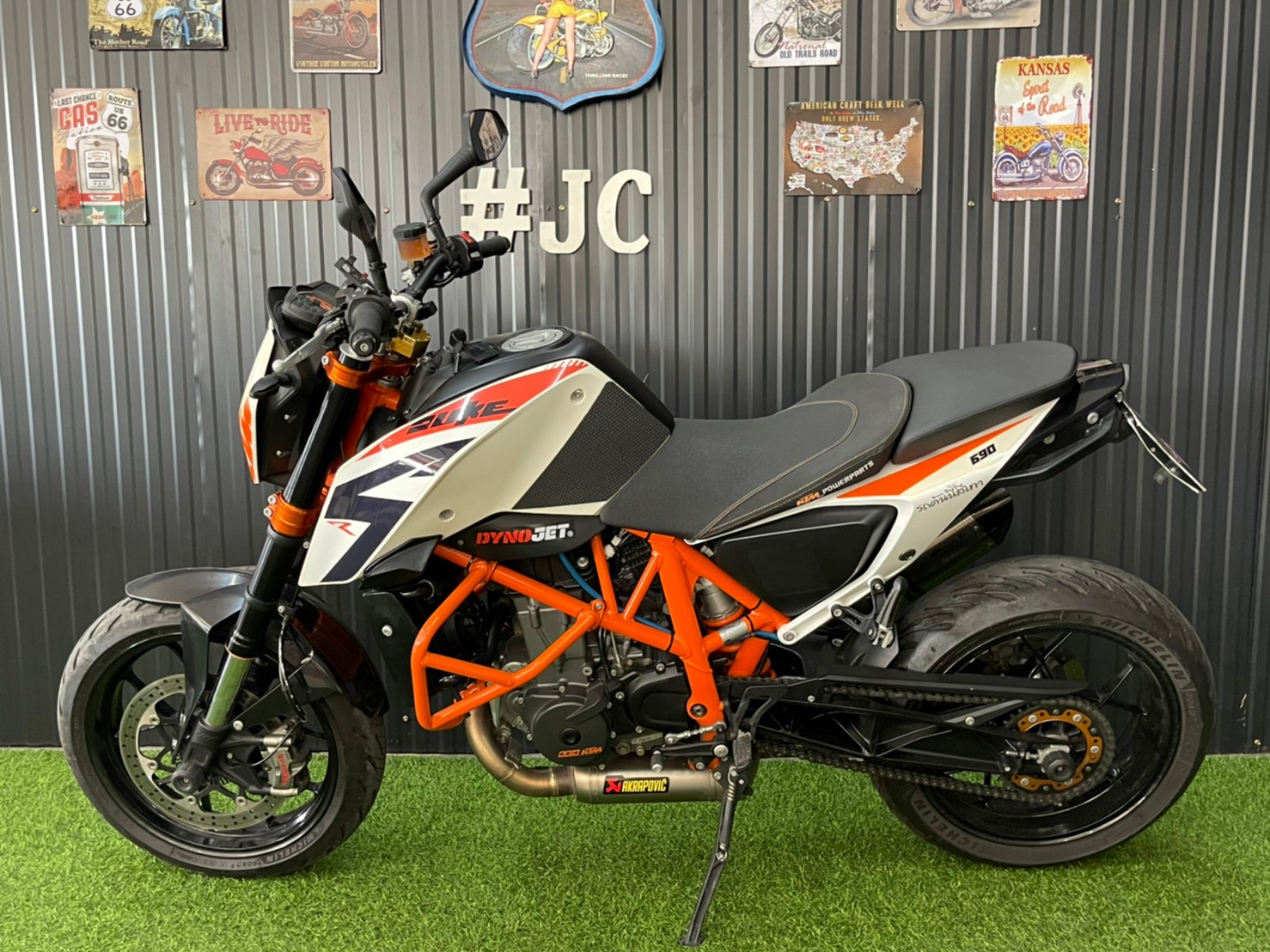 ✨High End✨ Duke690R จดปี19คศ.13 ไมล์แท้3พันโล