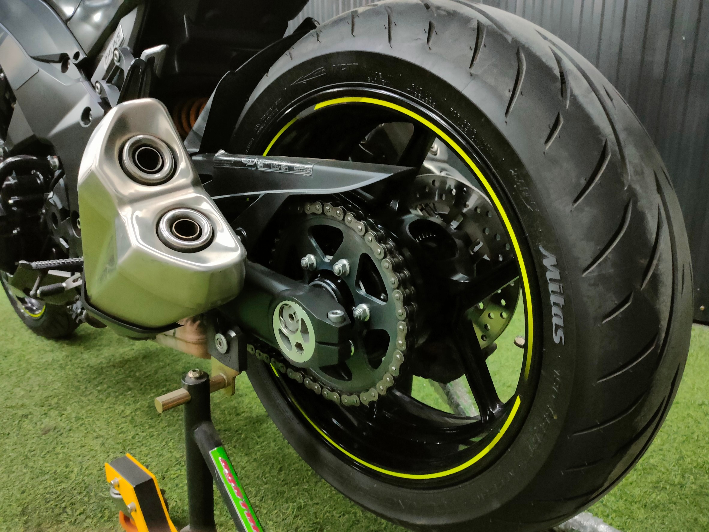 🔥 รหัส R มาเต็ม‼️ #Z1000R Edition ปี2018 มือเดียว สวยเดิม น๊อตไม่ขยับ ออกห้างร่วม7แสน