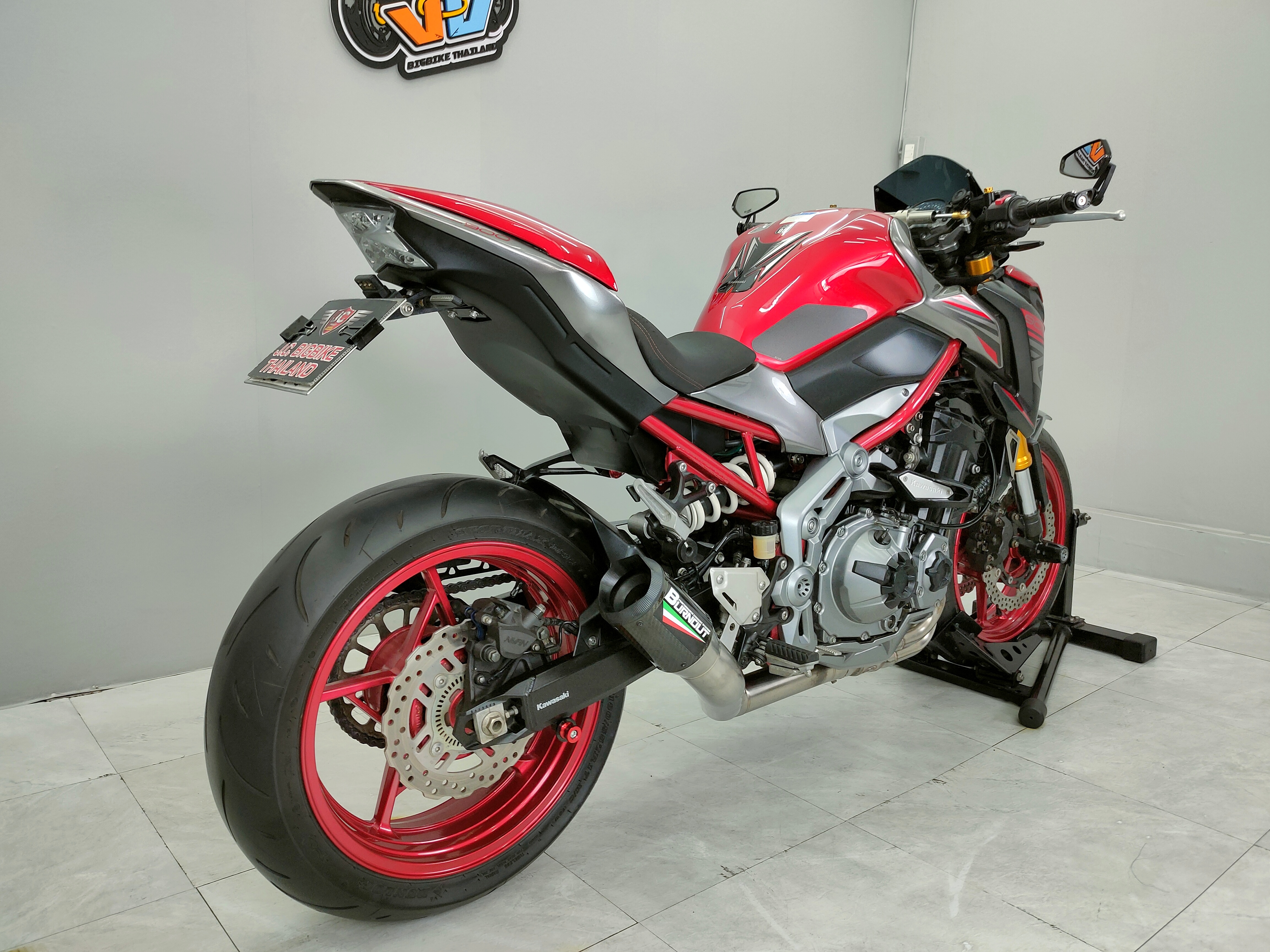 สุดยอดรถตลาดมาพร้อมโปรแรง...." มาแต่ตัวกับ❤️🔥ก็พอ‼️" KAWASAKI Z900 SE จดกลางปี2020 มือเดียวป้ายแดง ทรงแบบนี้ขี่ใช้กันยาวๆ