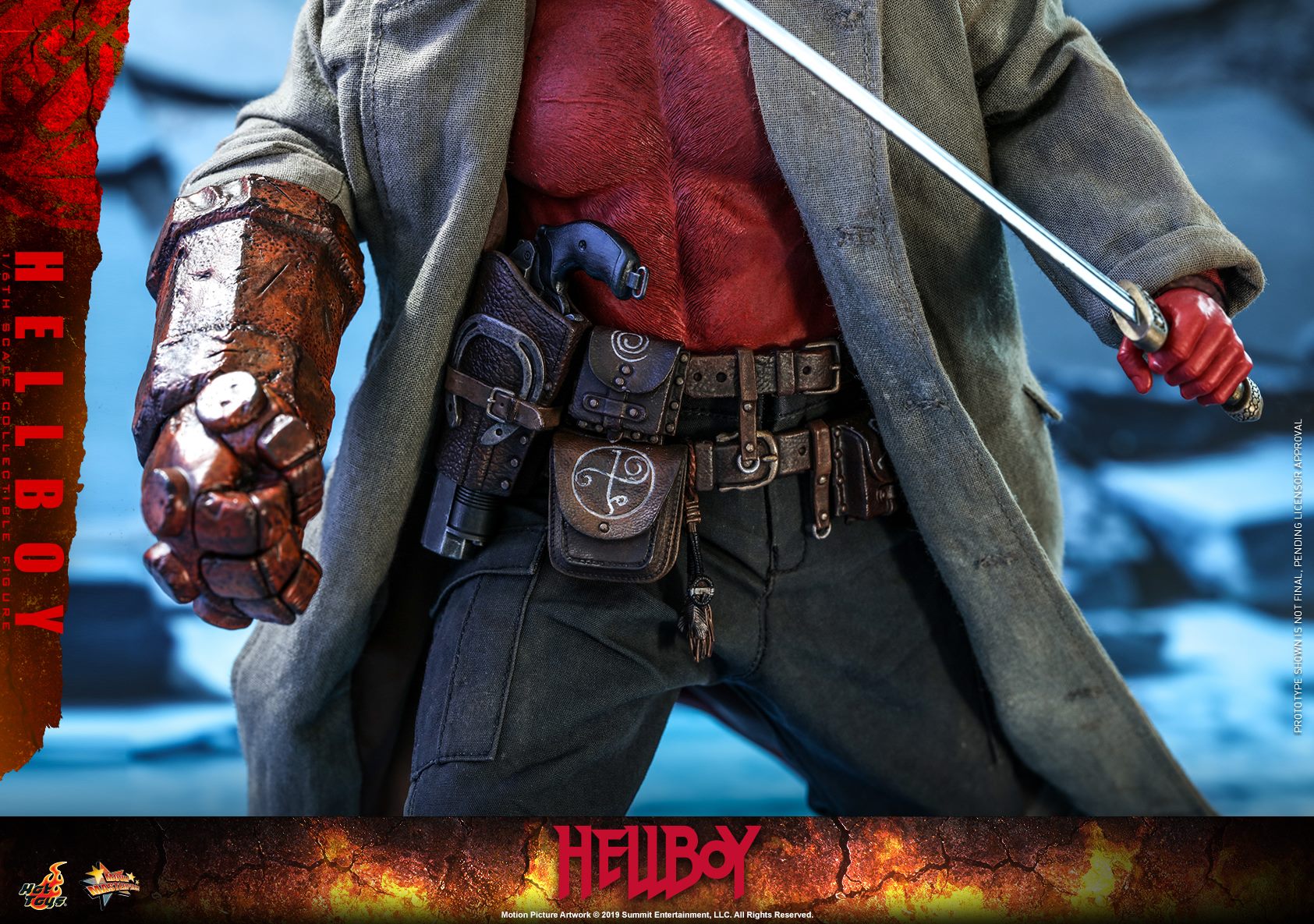 Hot Toys MMS527 Hellboy - Hellboy