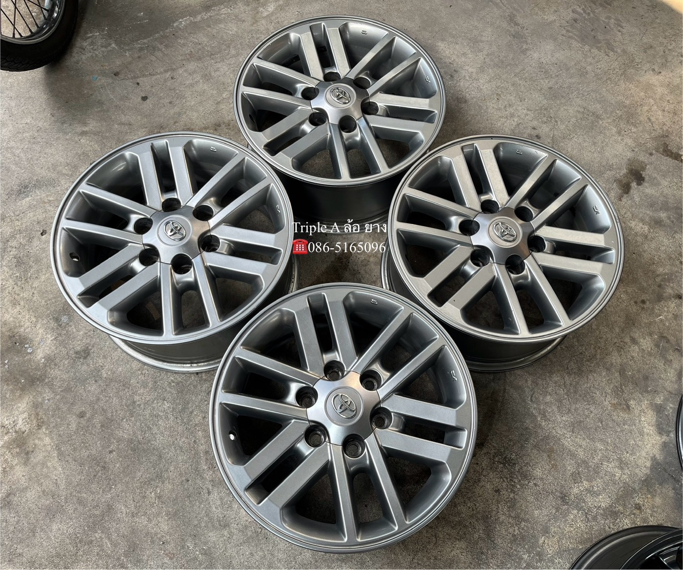 ✨ล้อแม็ก 6รู139✨Toyota Fortuner BMC รุ่น 50 ปี ขอบ 17 สีเทา