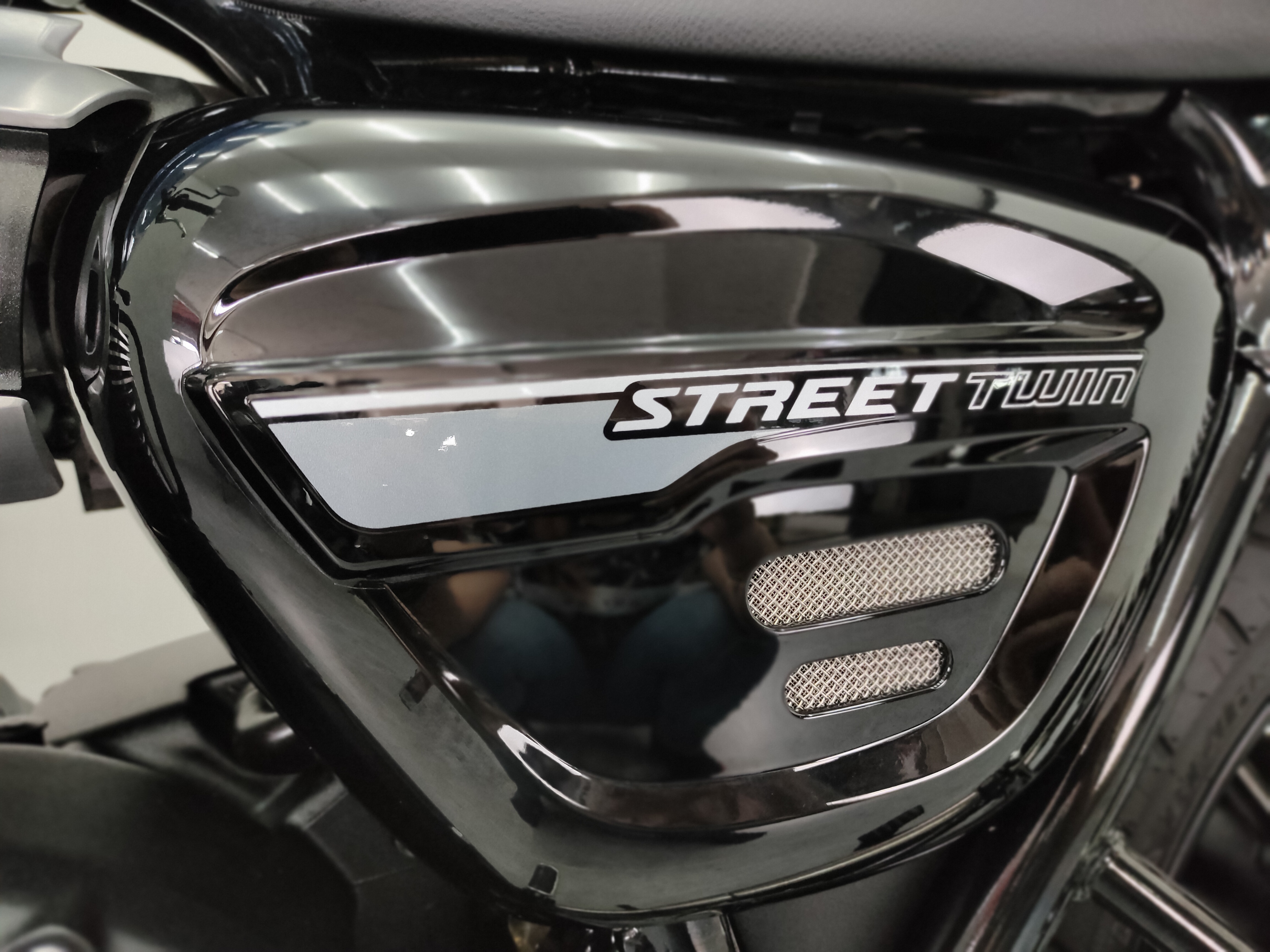 Classic โคตรสวยอย่างใส✨ TRIUMPH STREET TWIN 900 กลางปี 2021 (โฉมเบรมโบ้) สายจอดไมล์แท้พันโล‼️