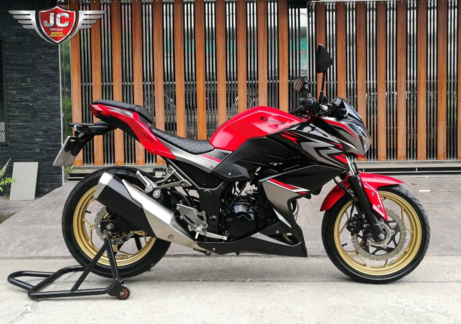 รถบ้านแท้มือเดียวไม่ประมูล ไมล์แท้หมื่นกว่าโล เครื่องดีสภาพเดิมจัด