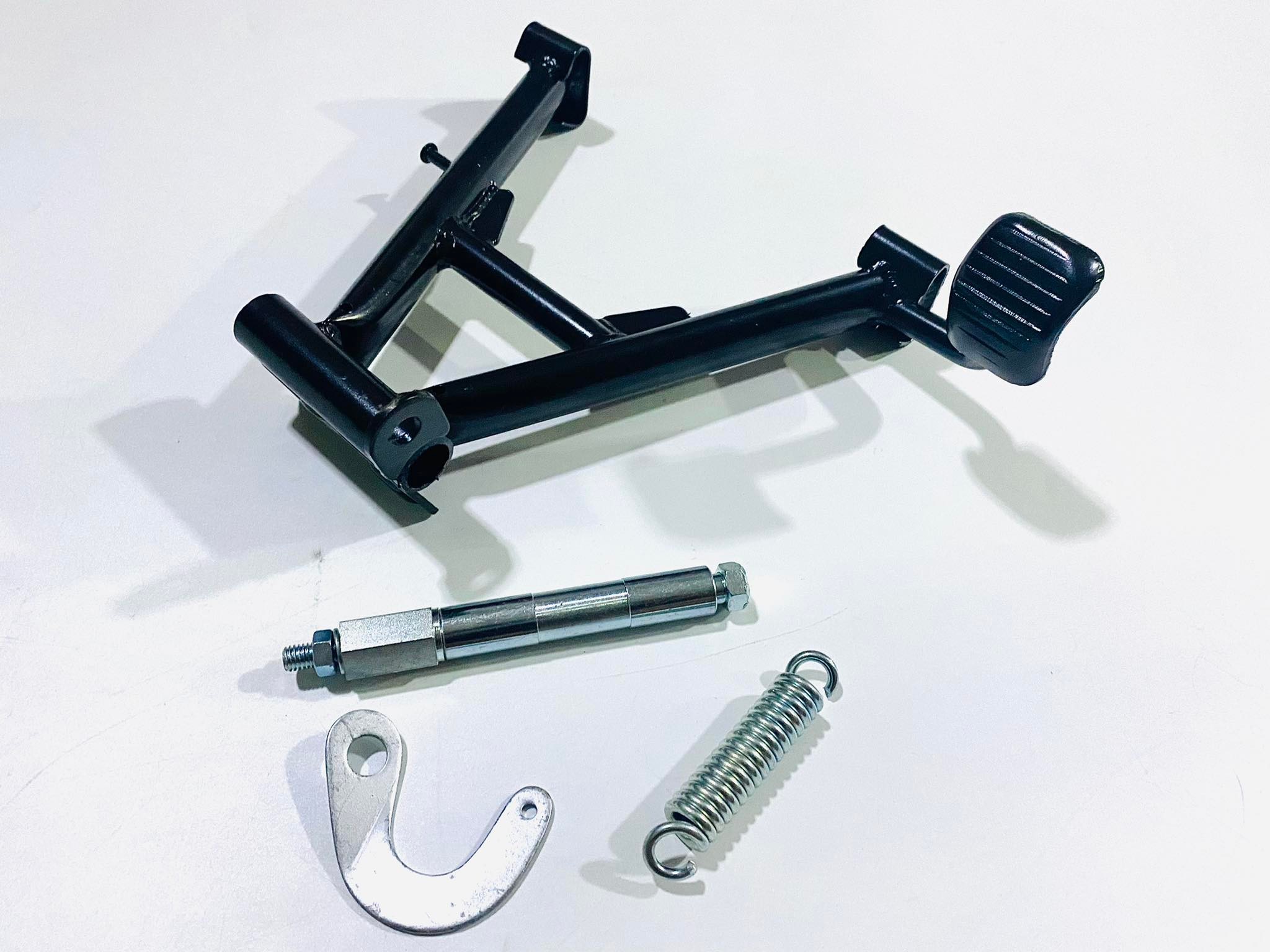 ขาตั้งคู่rc100แกน+วงเดือน+สปริง ครบชุด บ31+L32