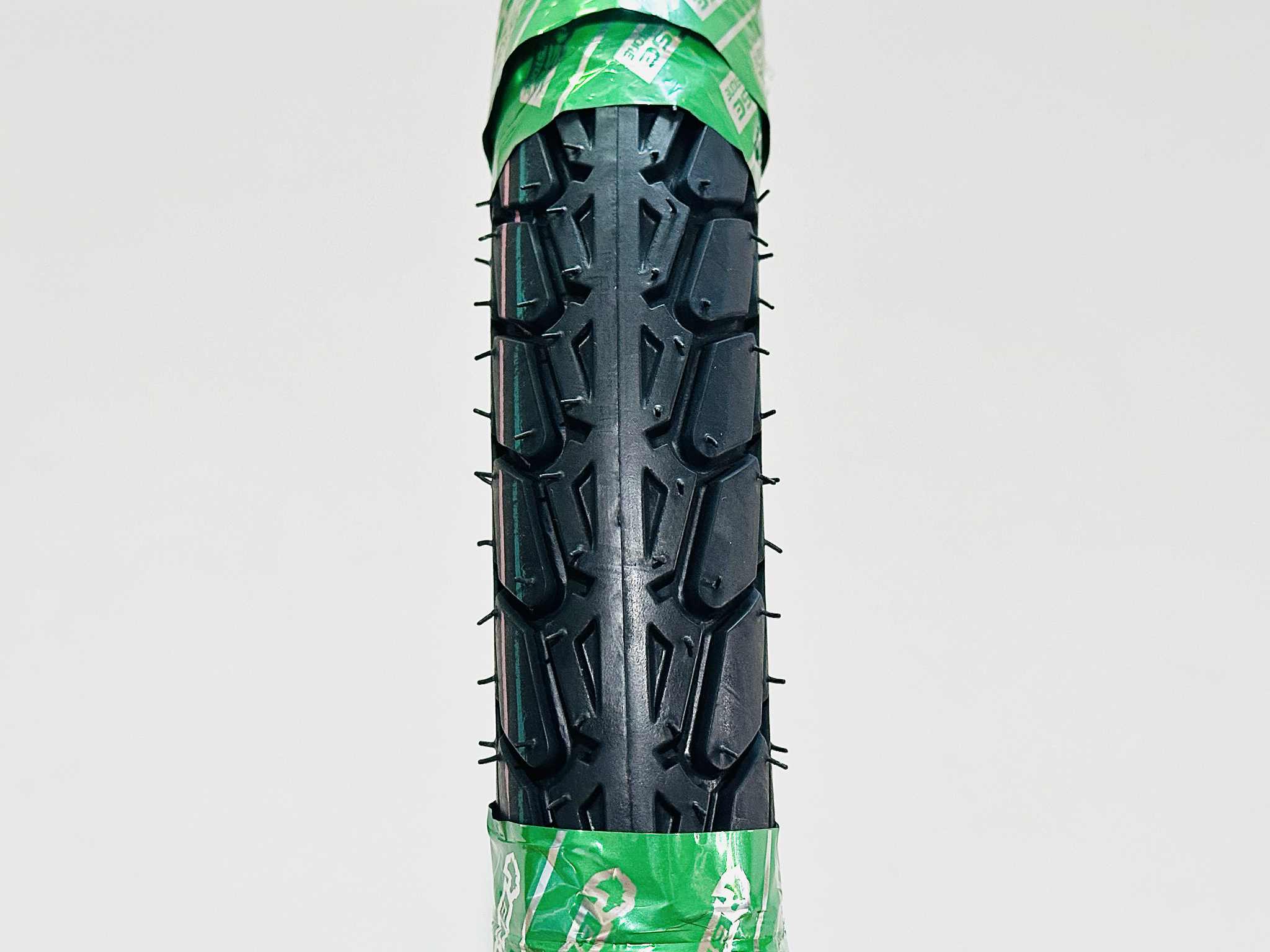ยางนอกเวฟ ดรีม 70/90/17 Deestone D975 A22