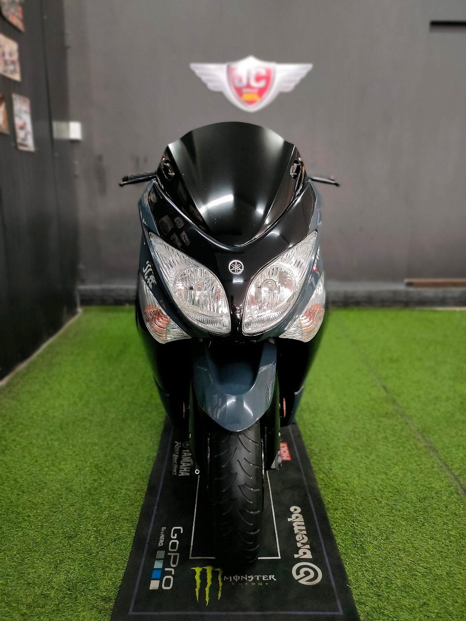 Tmax ดิว่ะ‼️ สายบิ๊กสกู๊ตเตอร์ "ซีซีหนักราคาเบา" ต้องคันนี้เลย YAMAHA TMAX500 จดปี 2011 😎 รถสวย ทรงดี ขี่อย่างมันส์💢